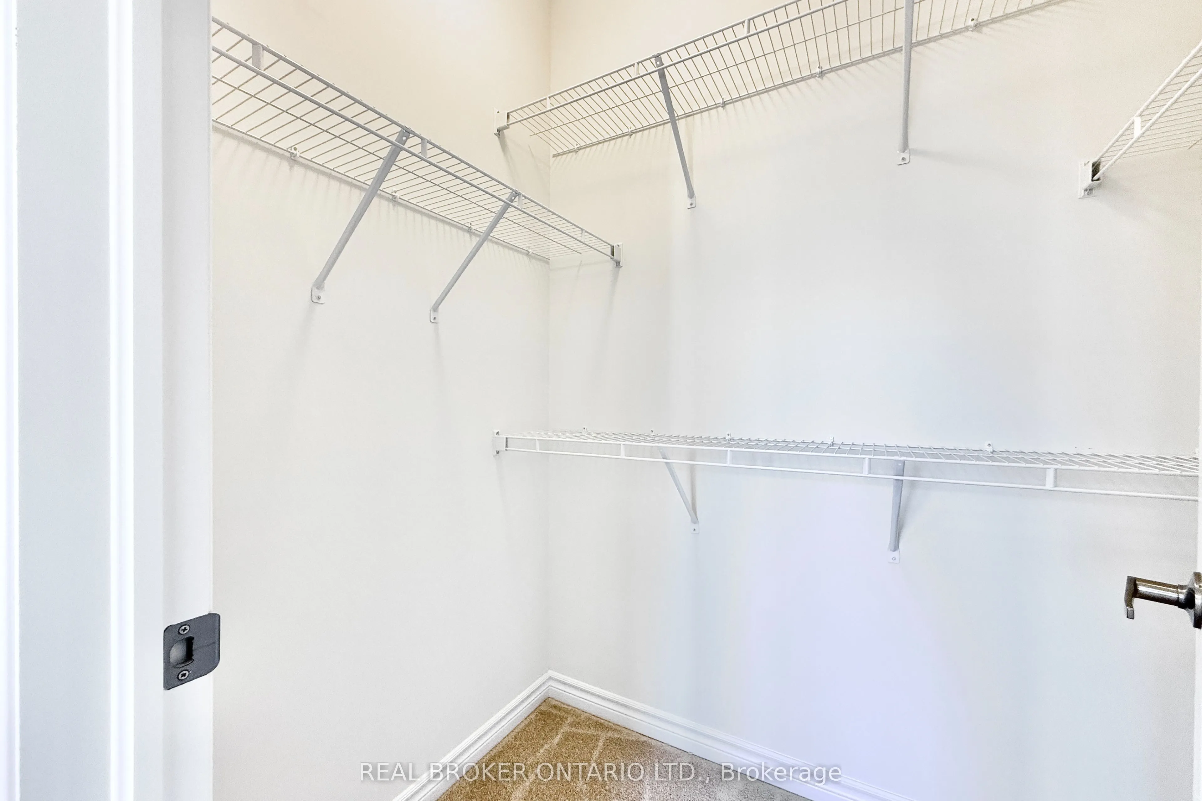 17 Freeman Williams Street