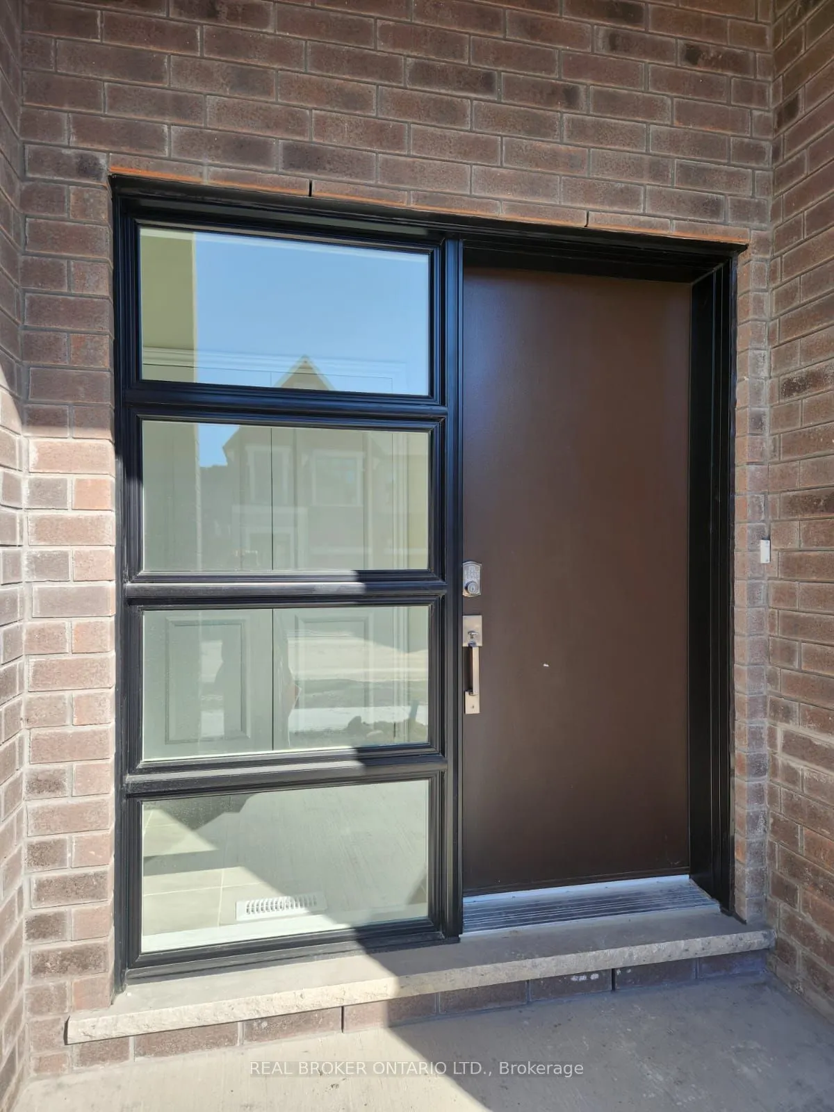 17 Freeman Williams Street