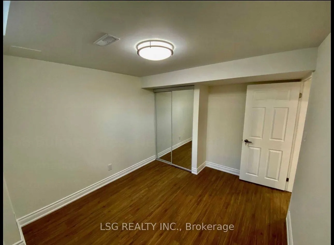 58 Bulmer Crescent