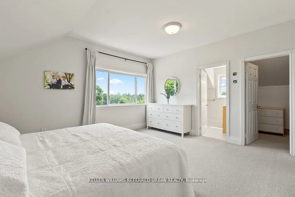 17145 8th Concession Road