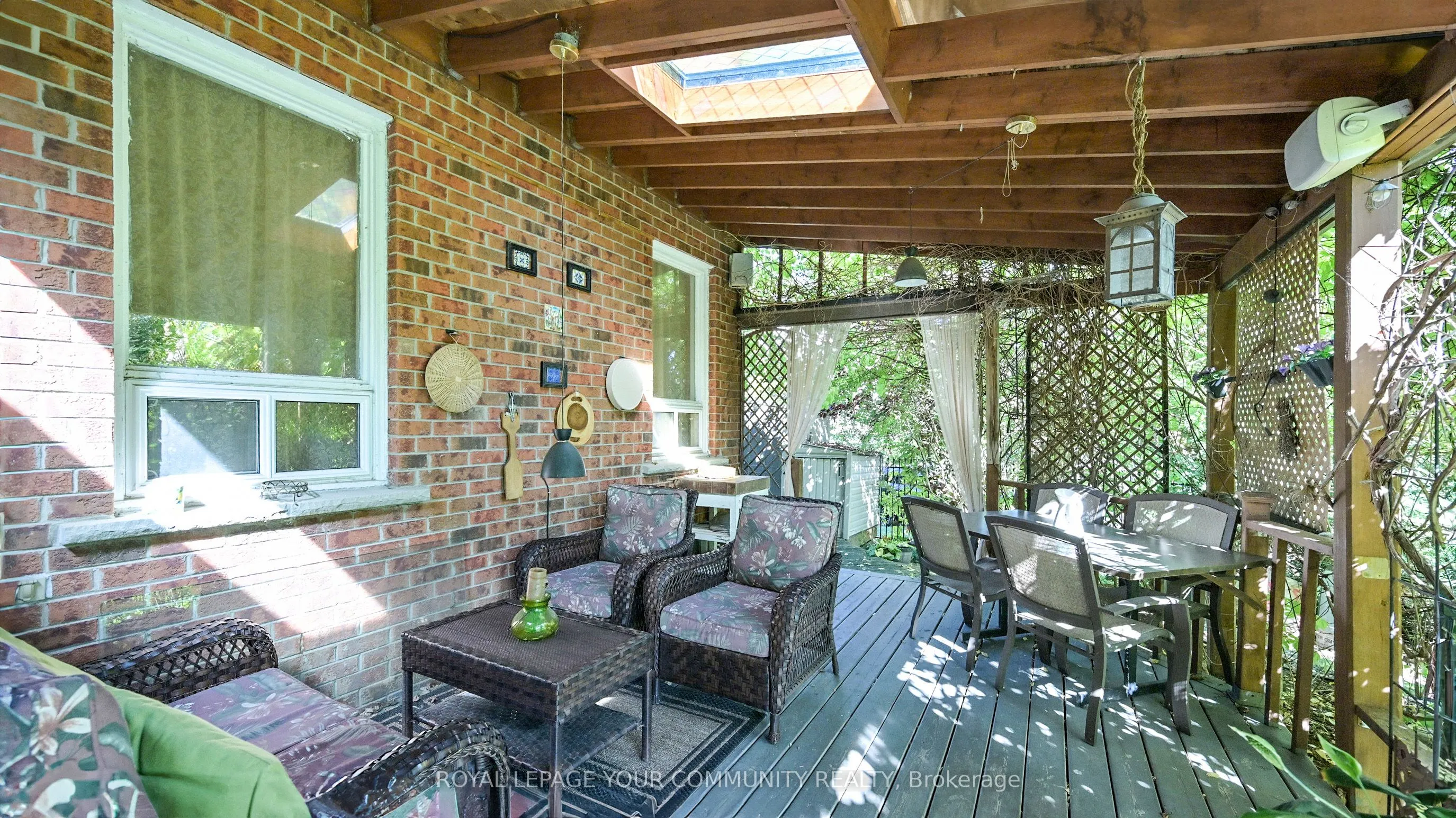 19 Roosevelt Drive
