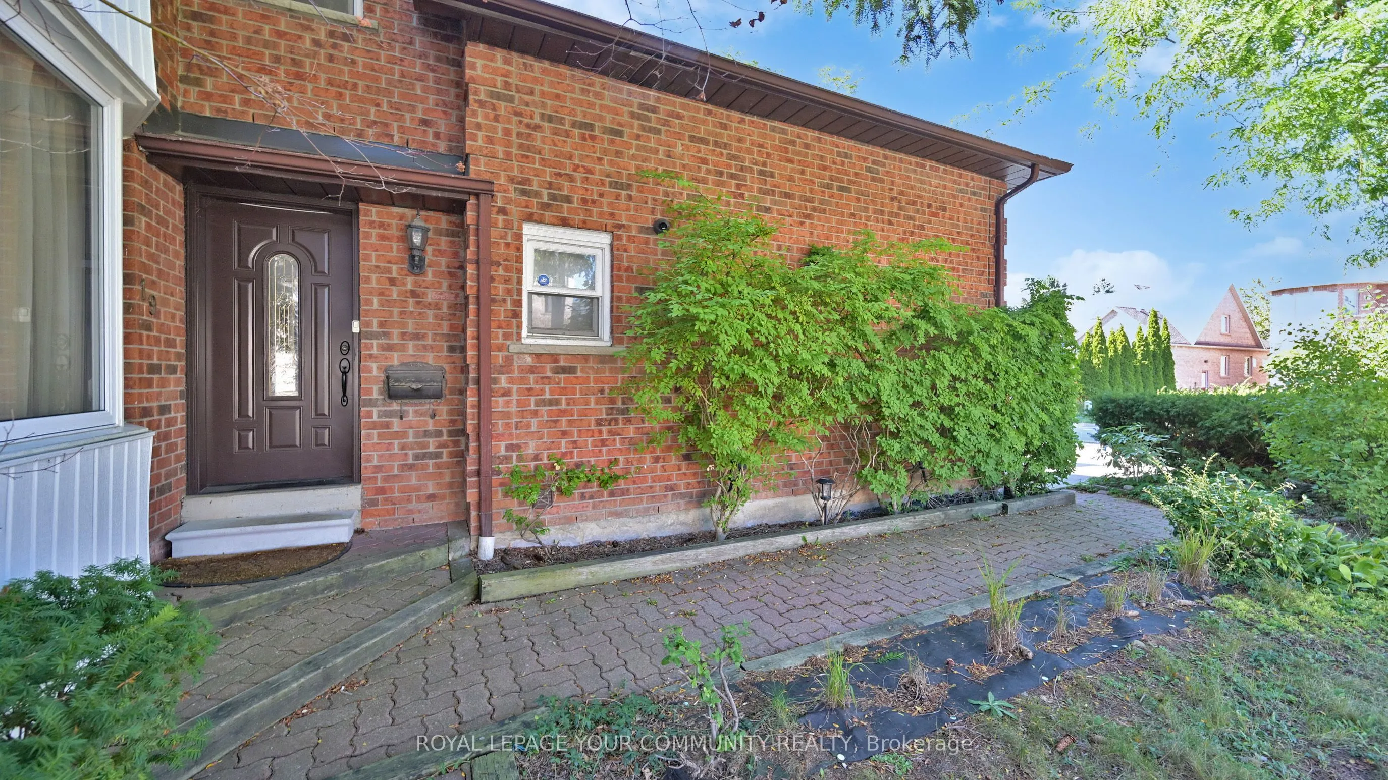 19 Roosevelt Drive
