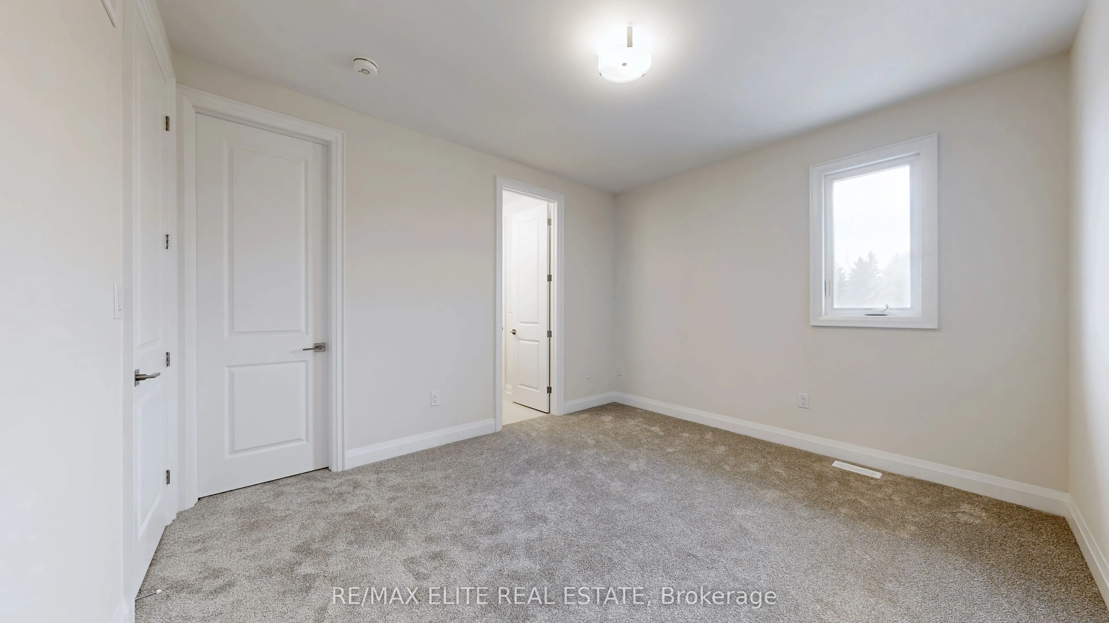 11 DWELL Avenue