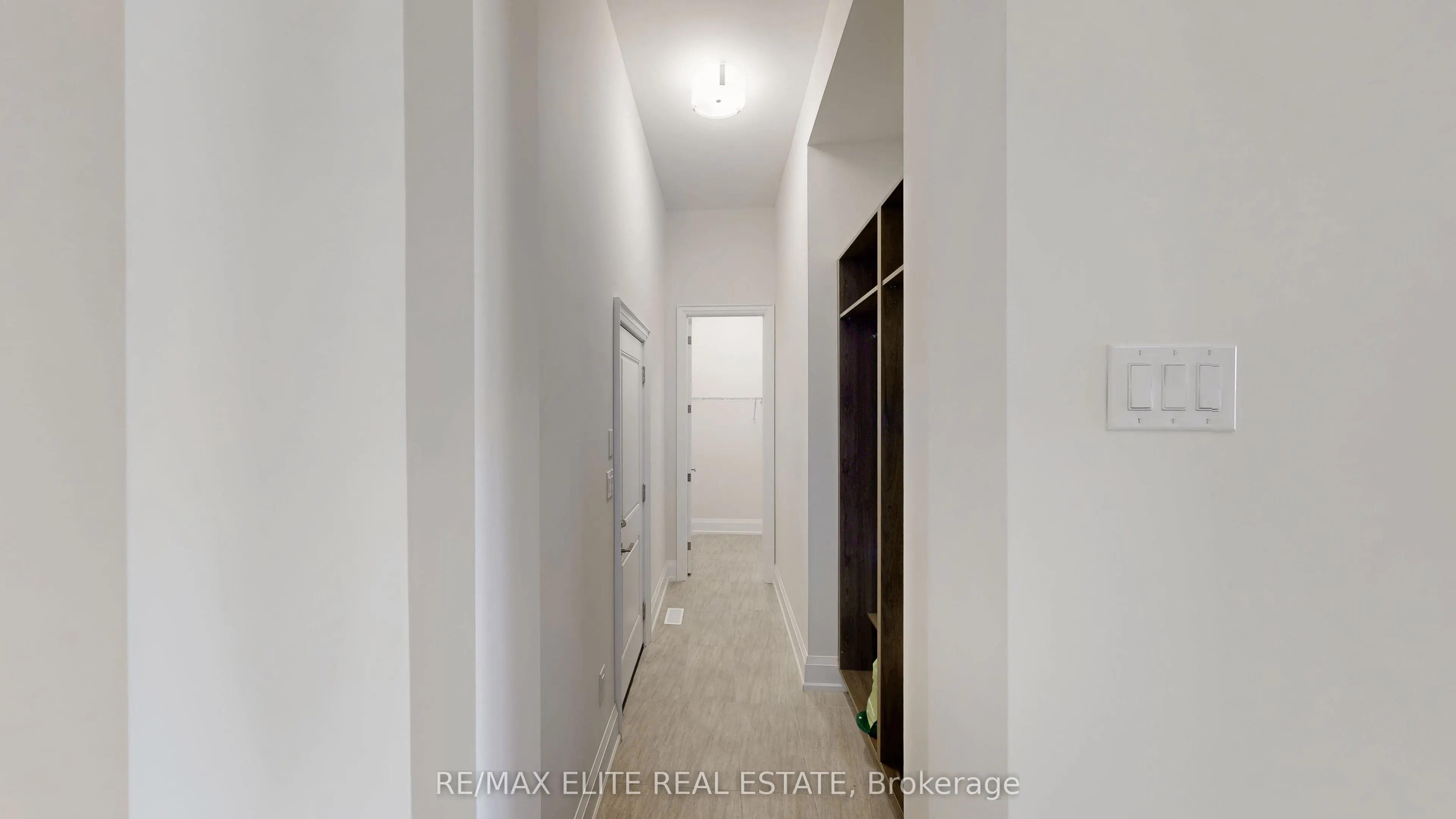 11 DWELL Avenue
