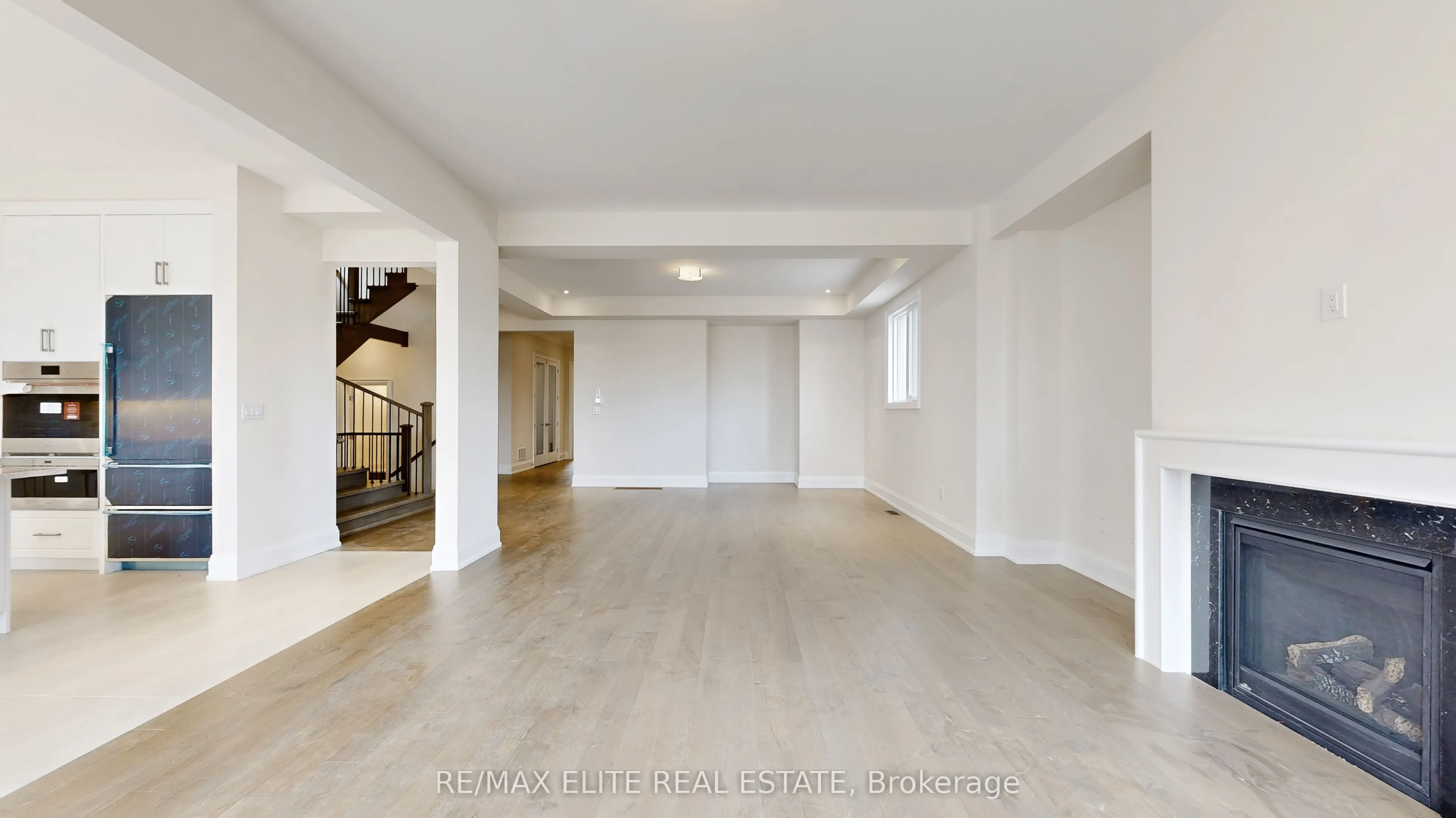 11 DWELL Avenue
