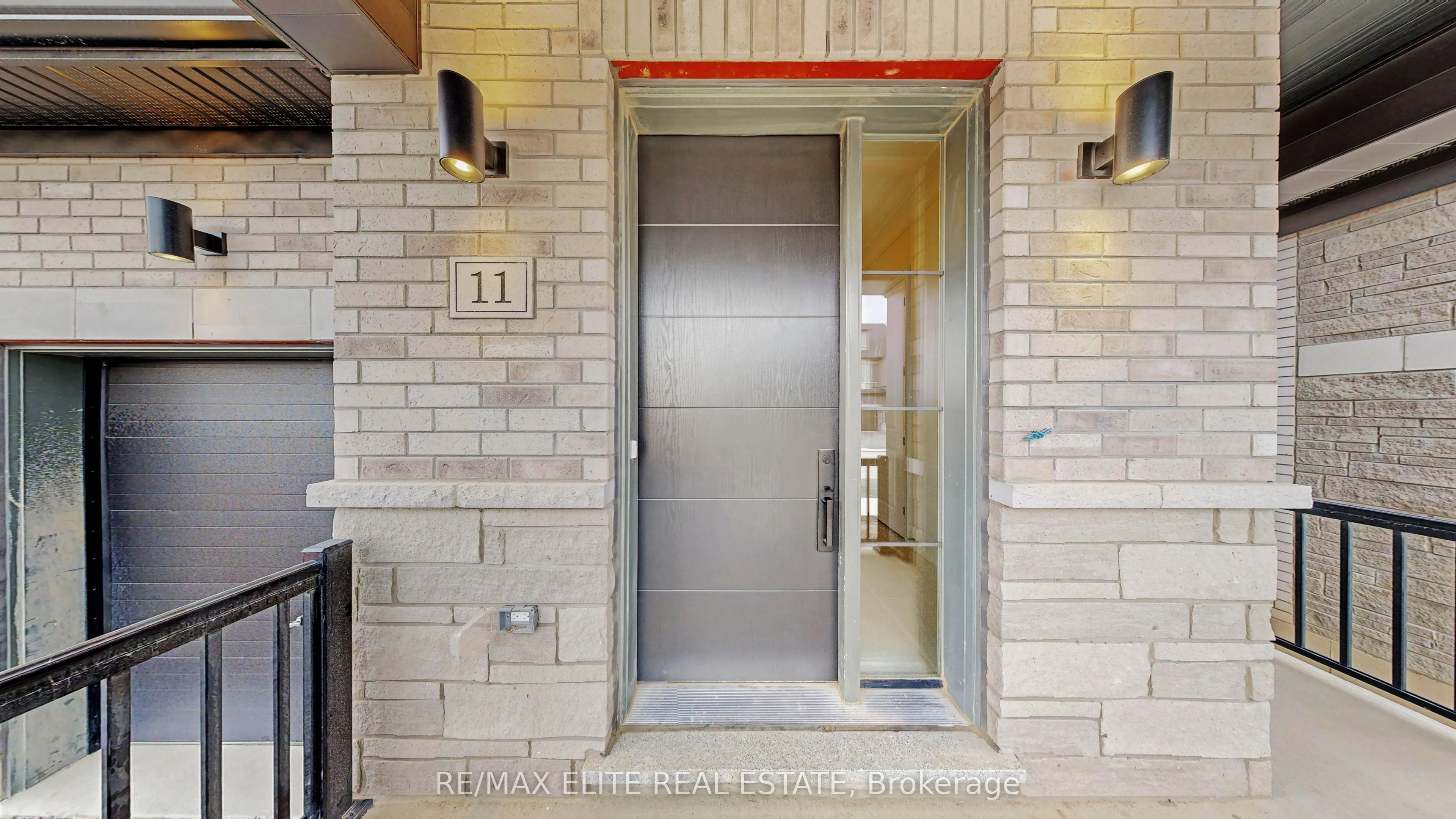 11 DWELL Avenue