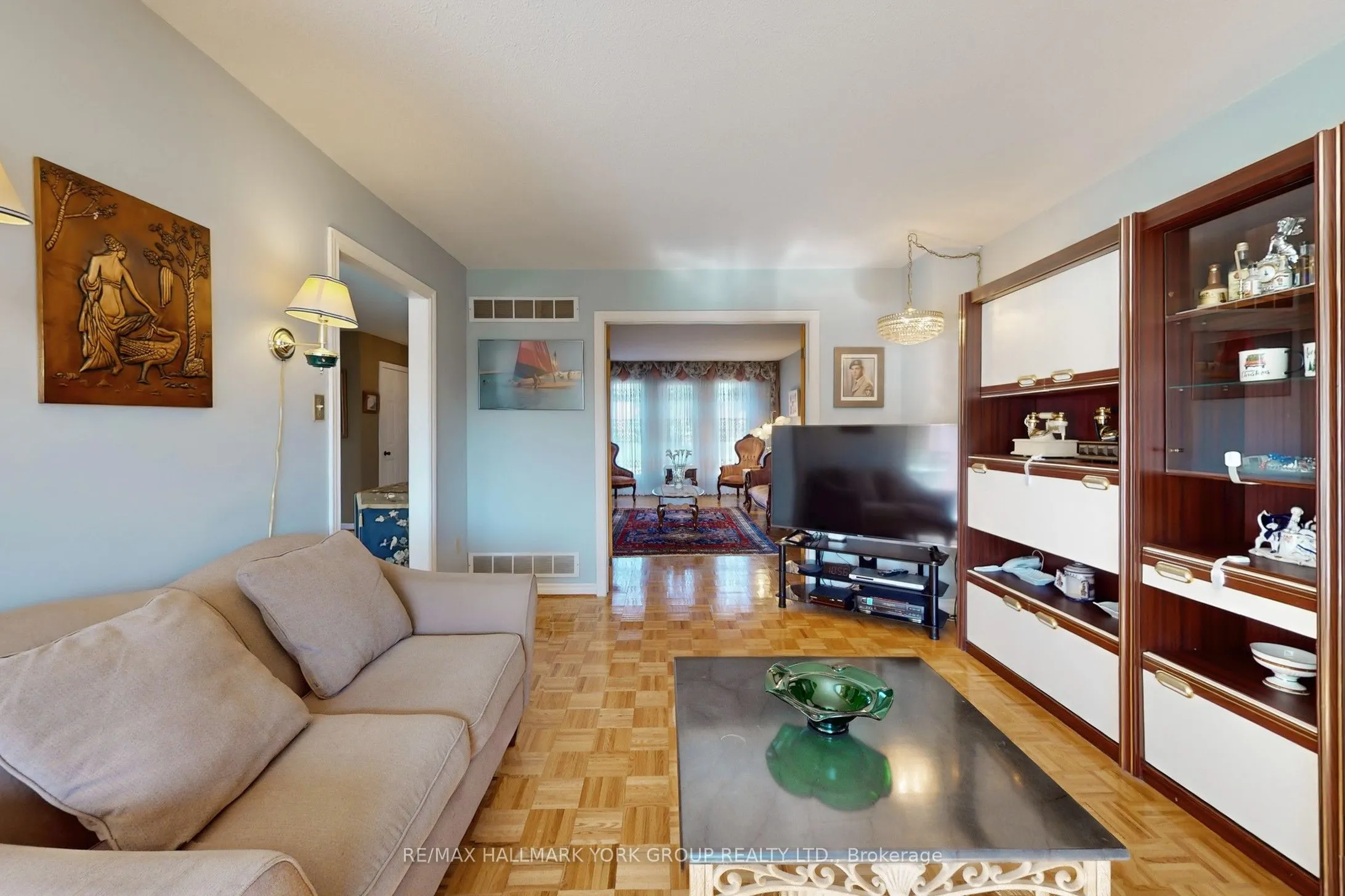 46 Finchley Circle