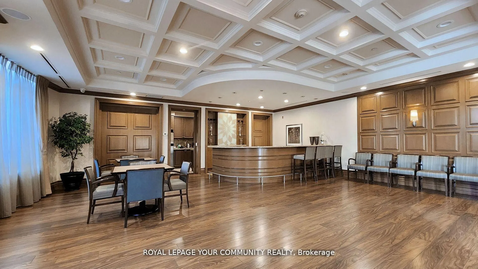 10101 Yonge Street, #303