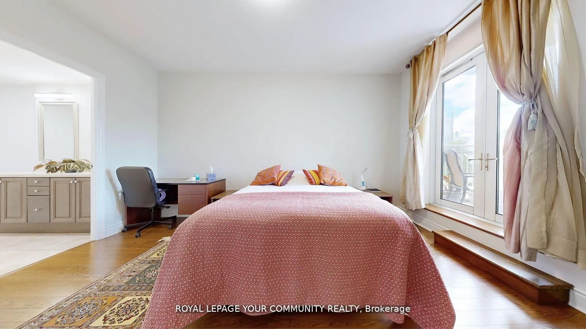 10101 Yonge Street, #303