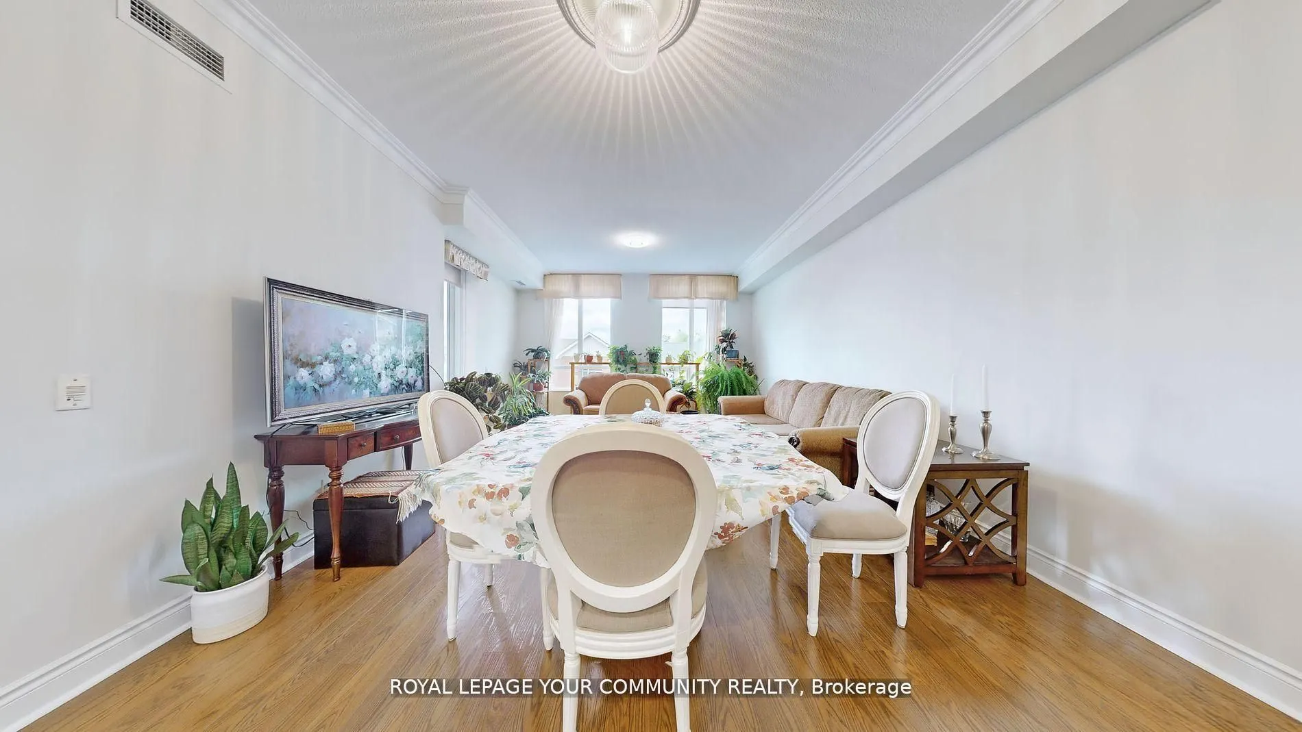 10101 Yonge Street, #303