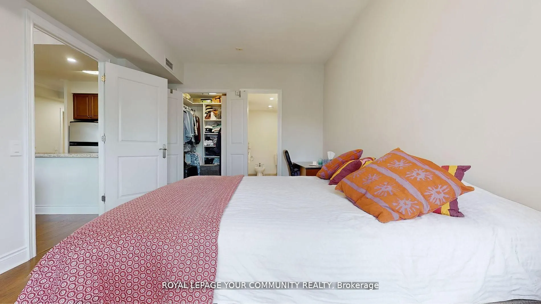 10101 Yonge Street, #303