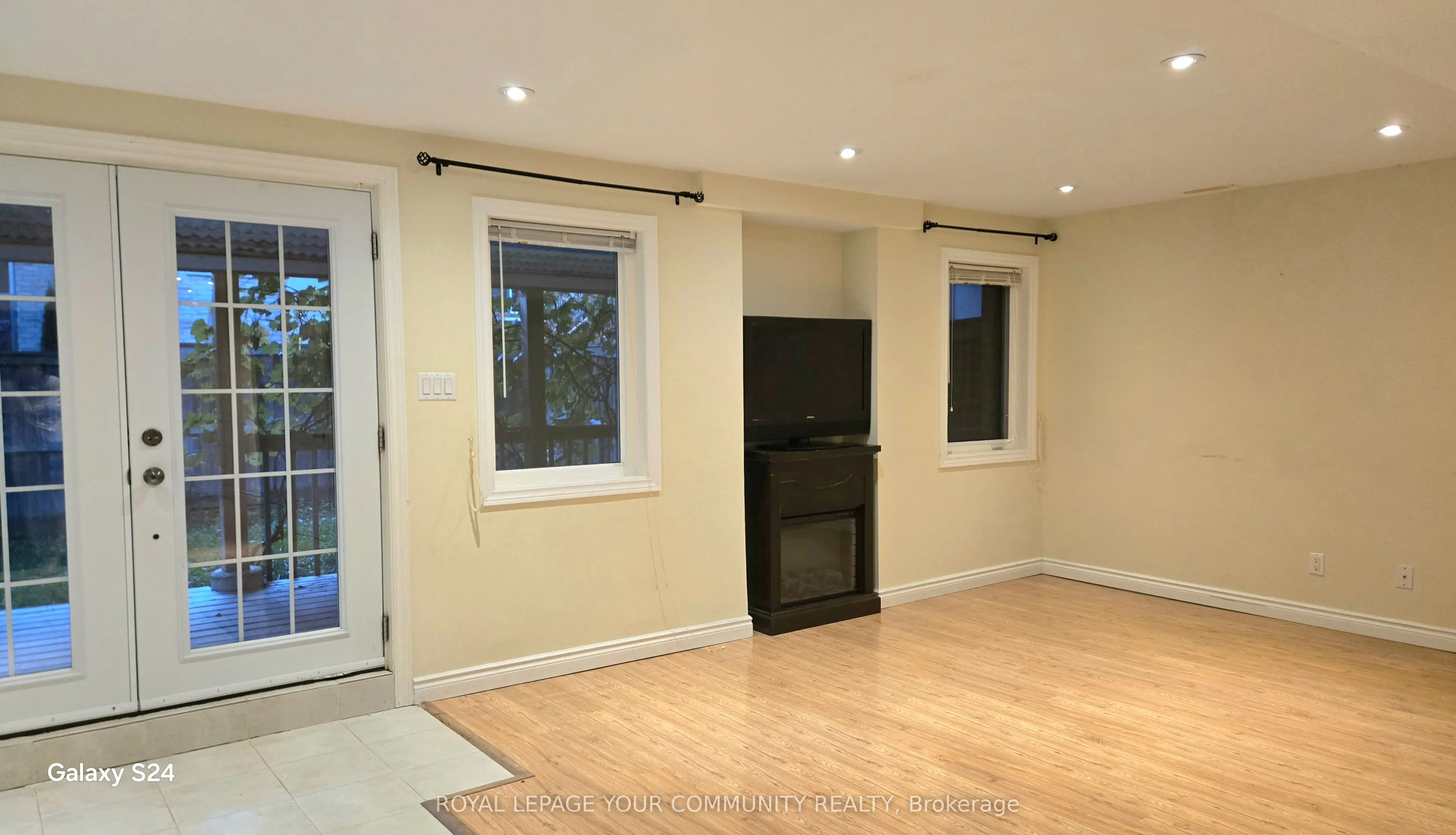 20 Seiffer Crescent, #Lower