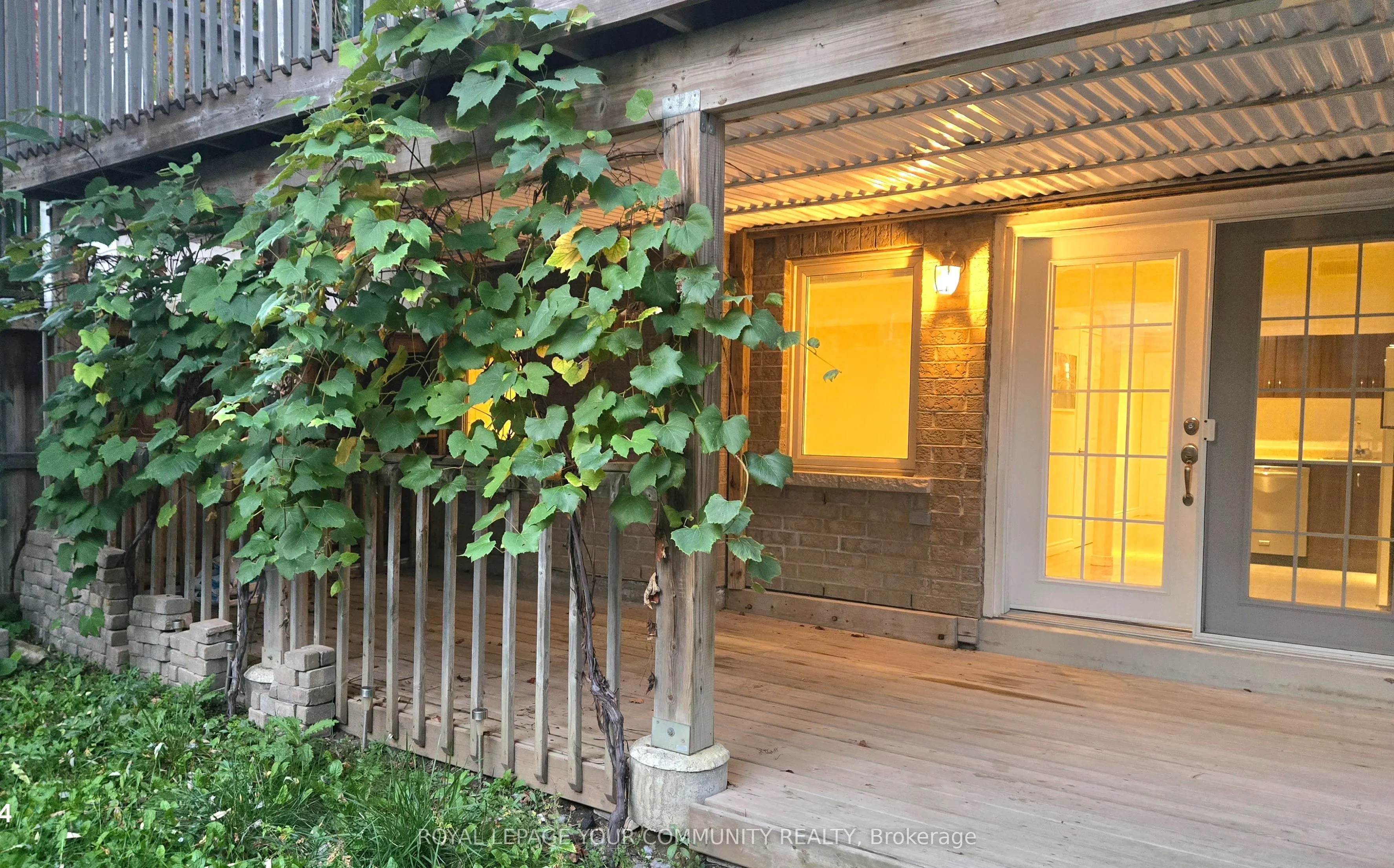 20 Seiffer Crescent, #Lower