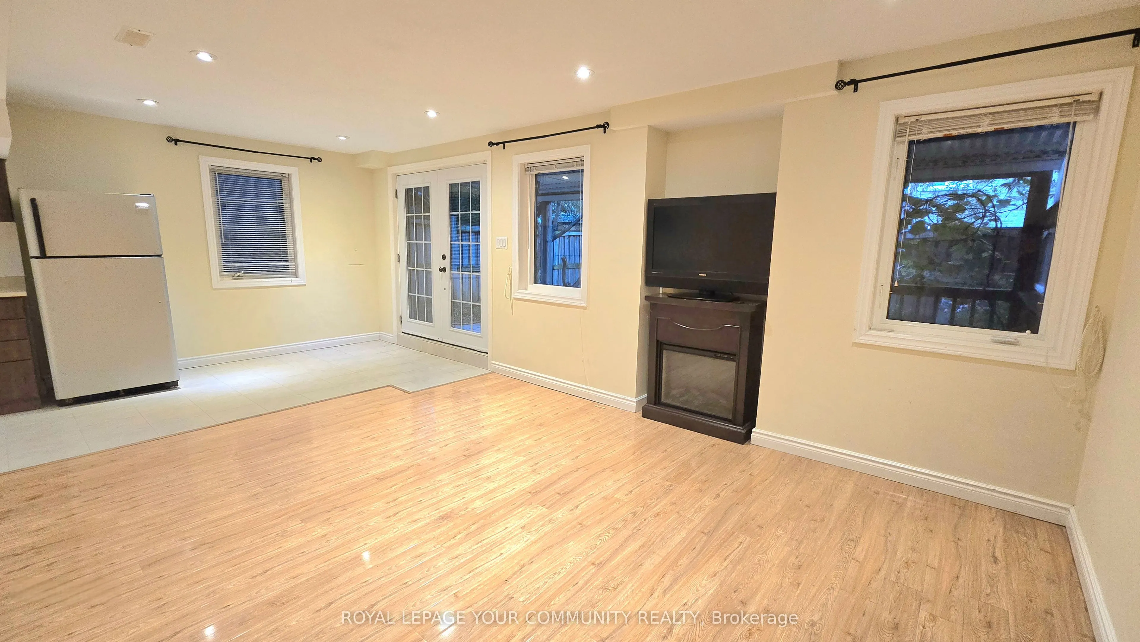 20 Seiffer Crescent, #Lower