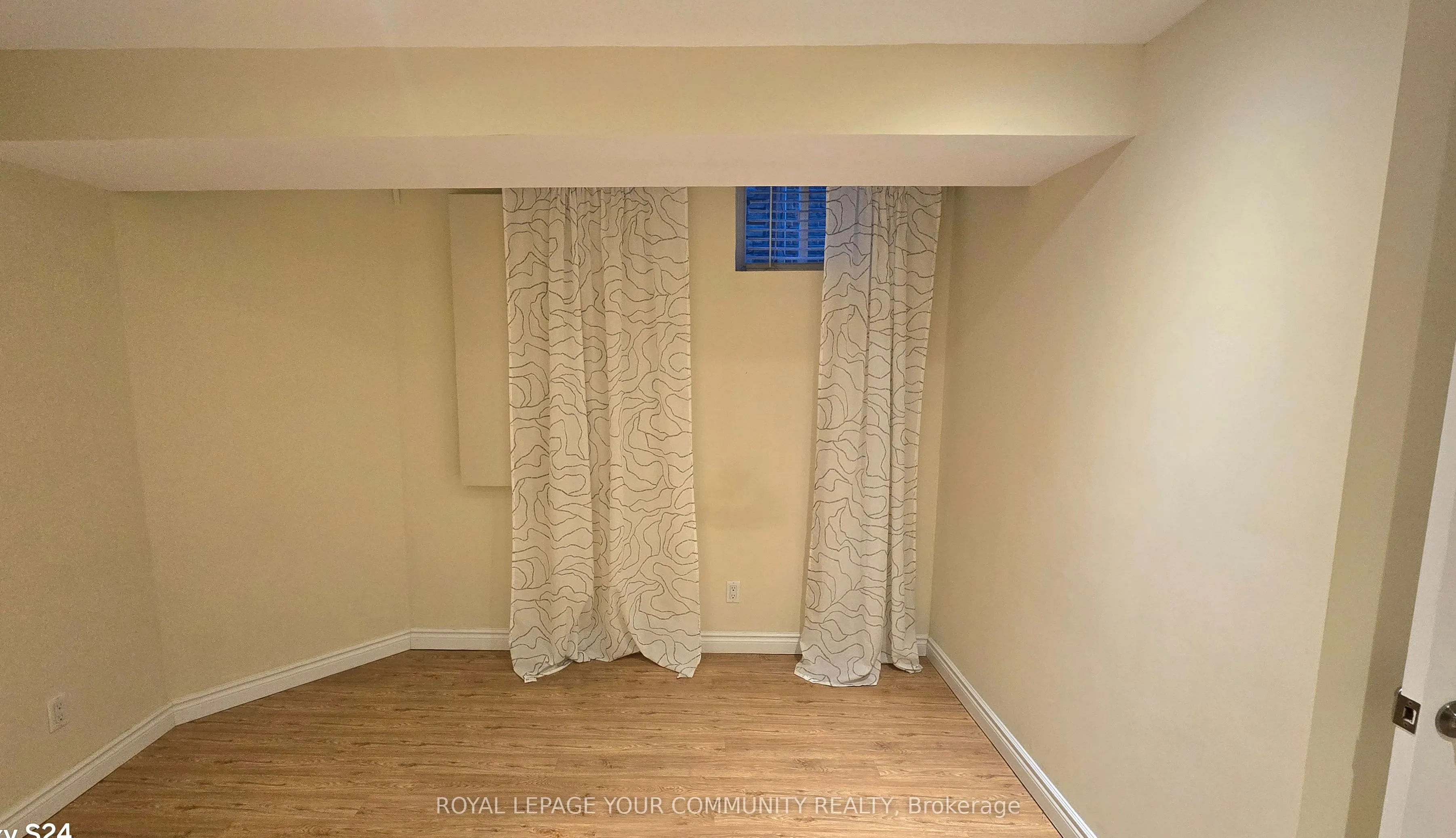 20 Seiffer Crescent, #Lower