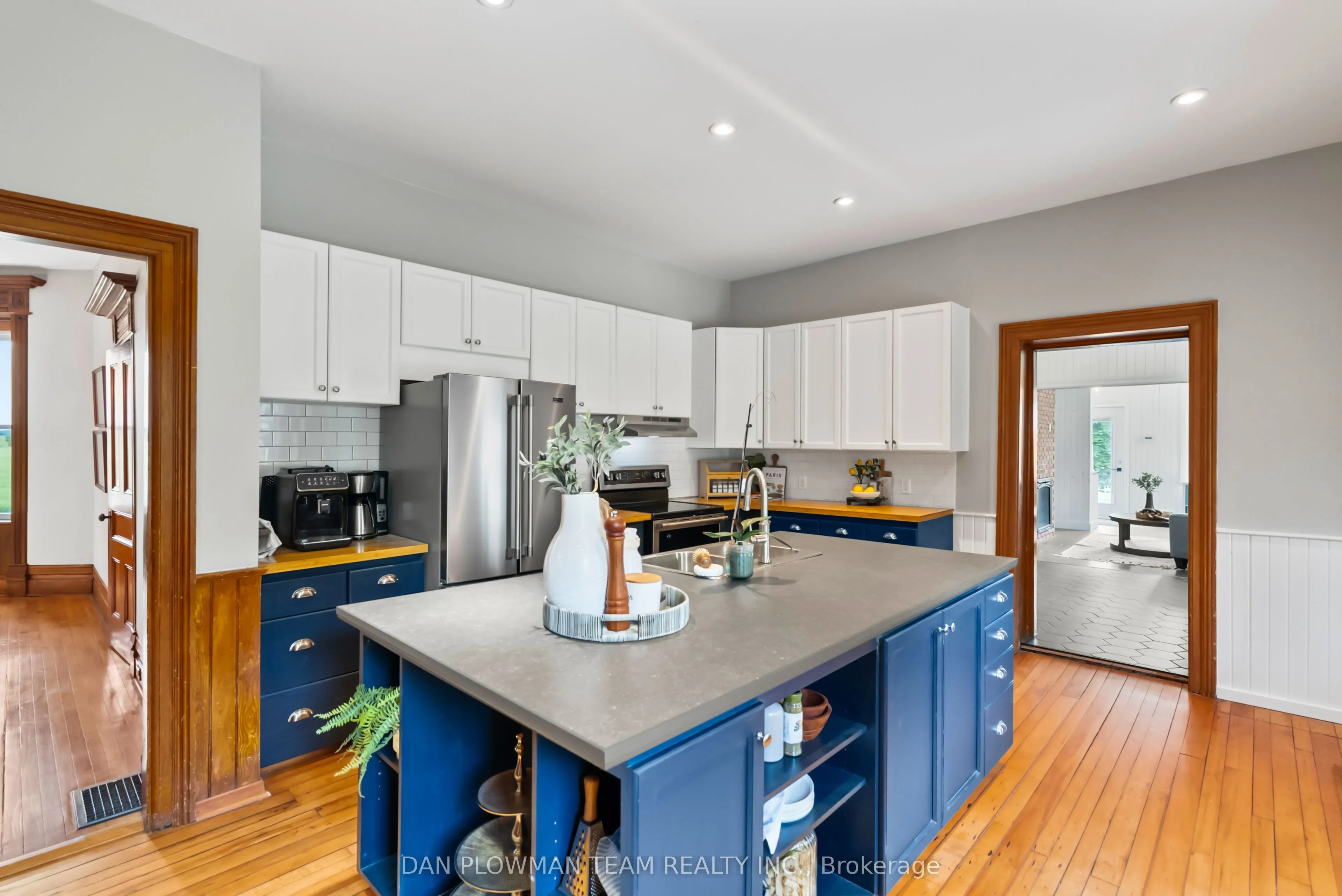 1250 Concession 2 Road