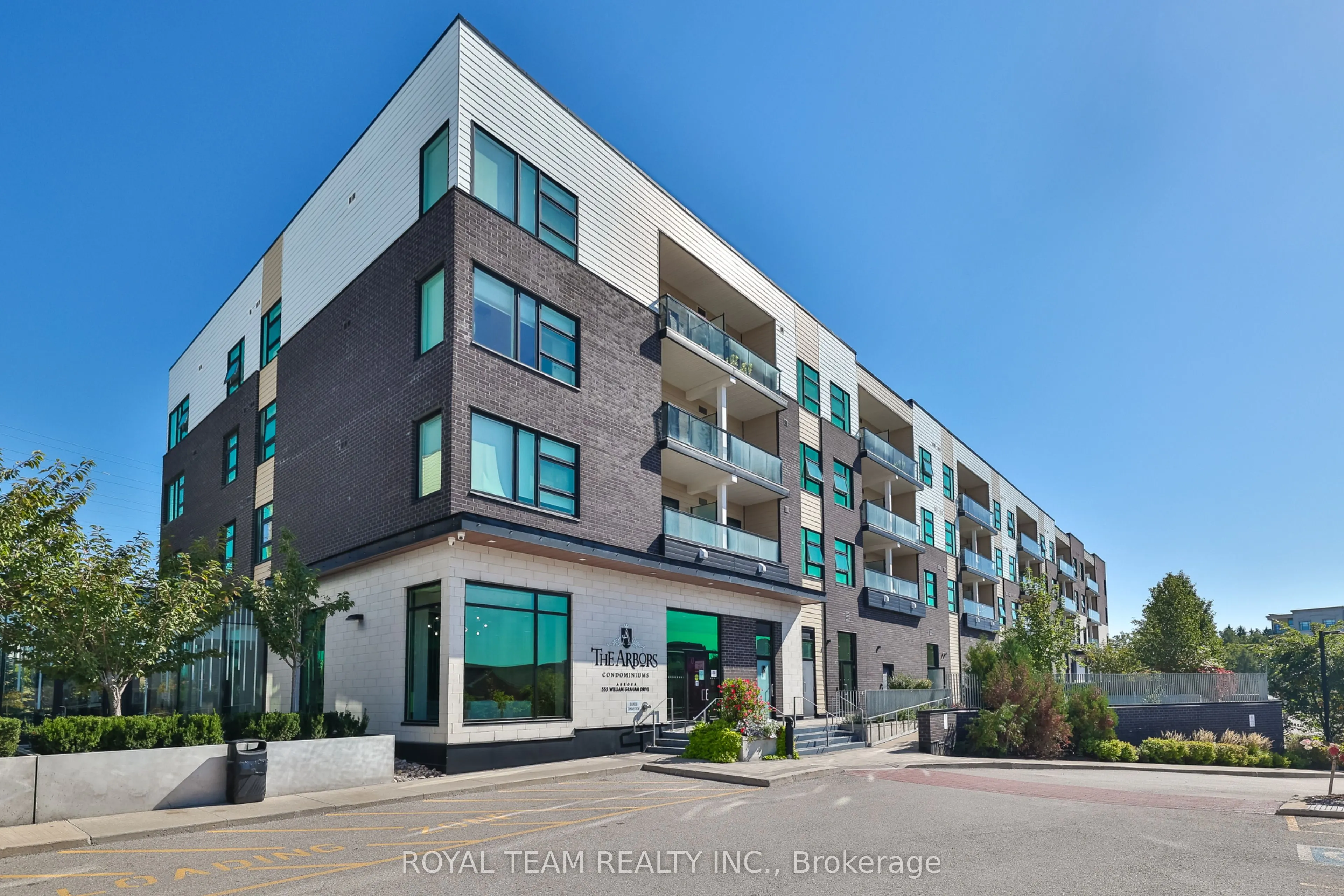 555 William Graham Drive, #307