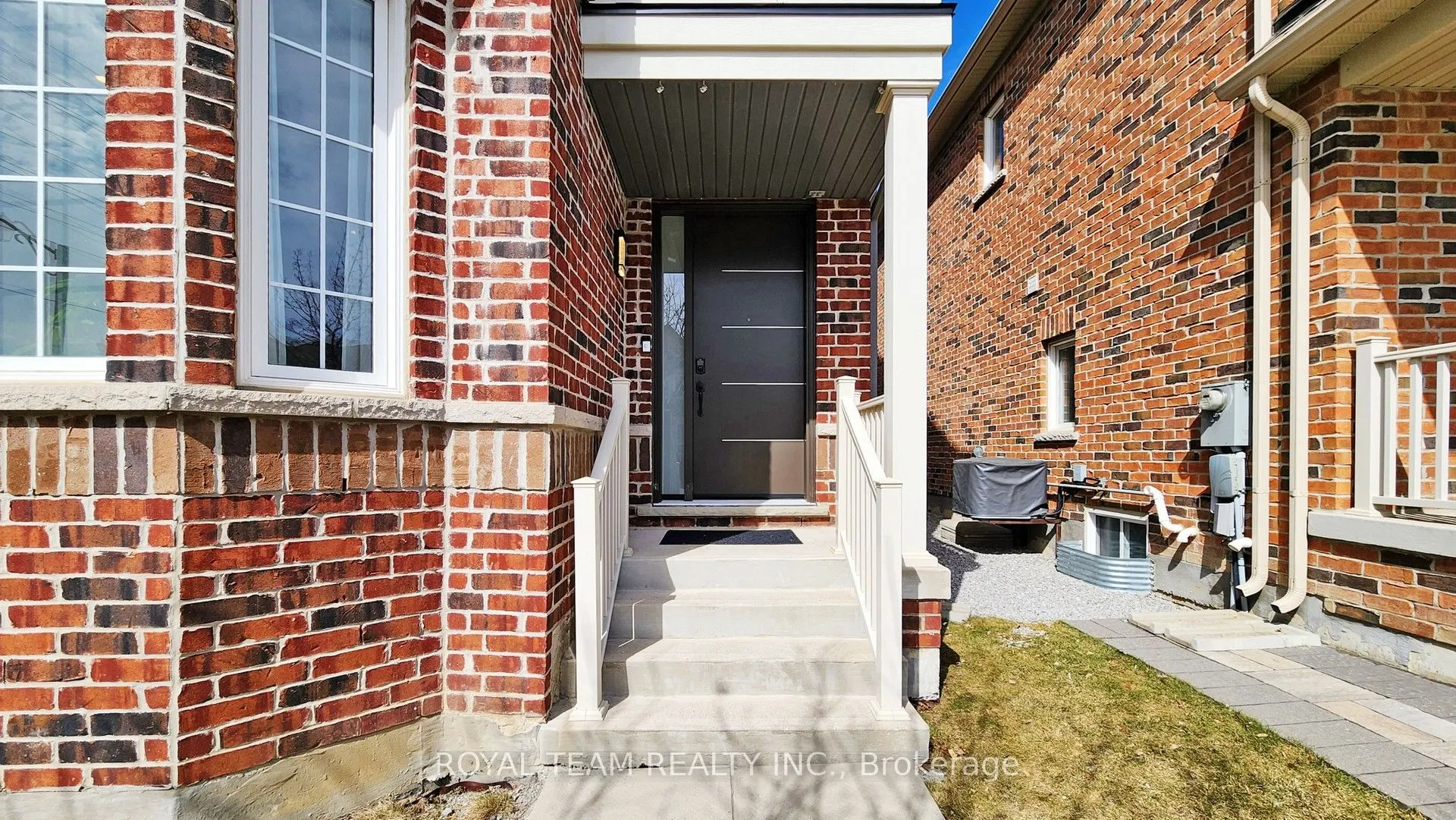 4 Church View Avenue
