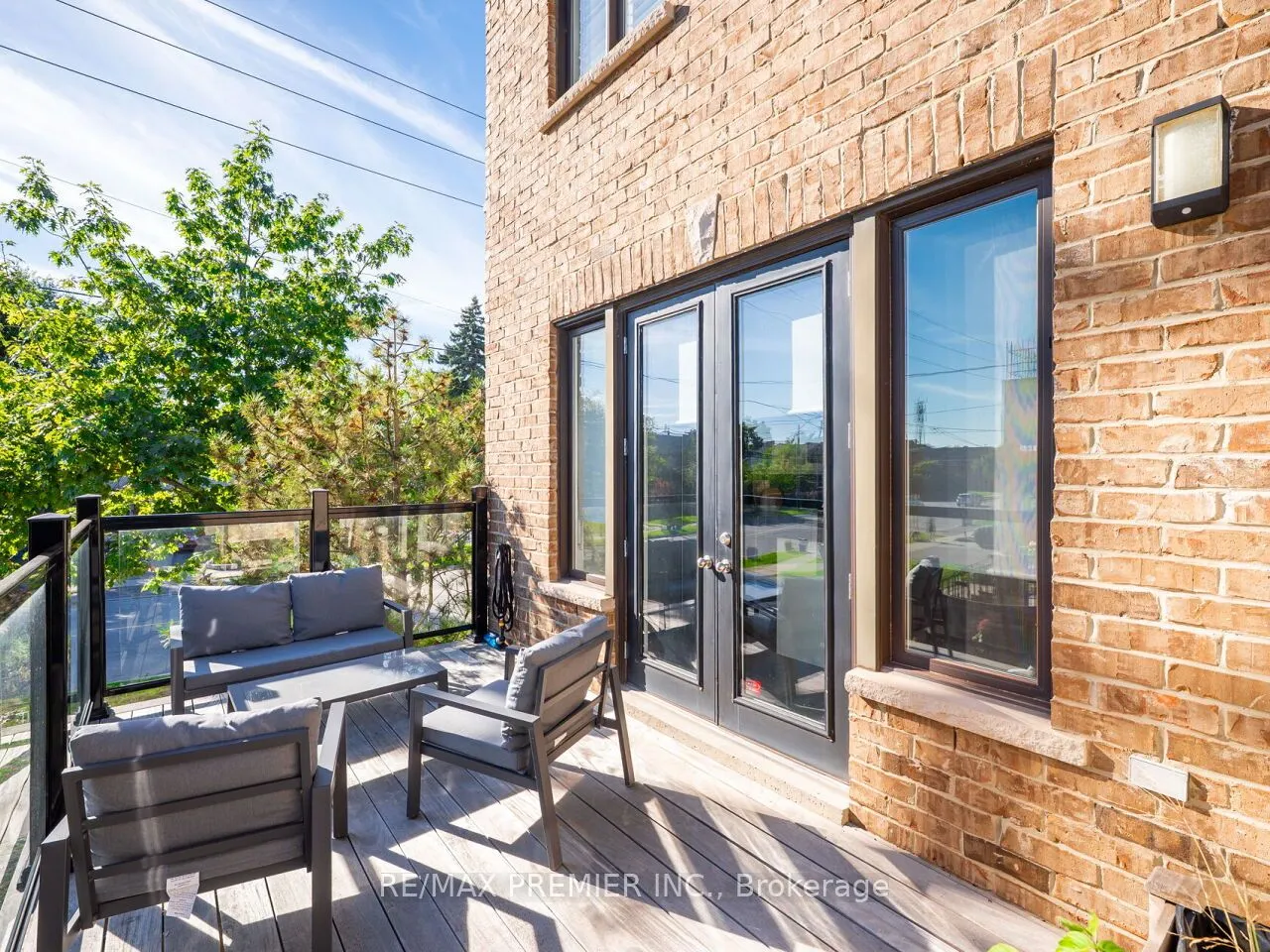 1 Powseland Crescent, #1