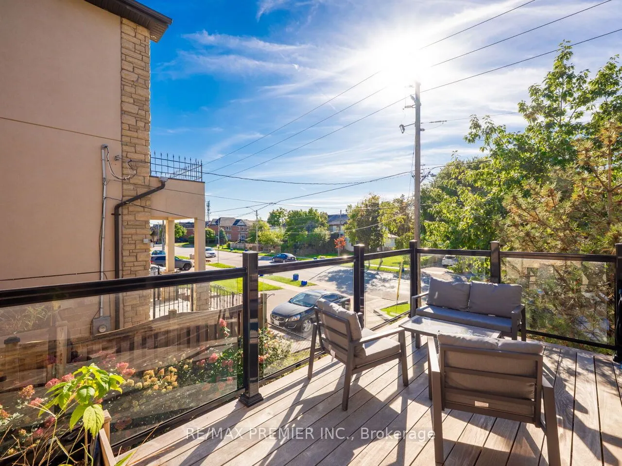 1 Powseland Crescent, #1
