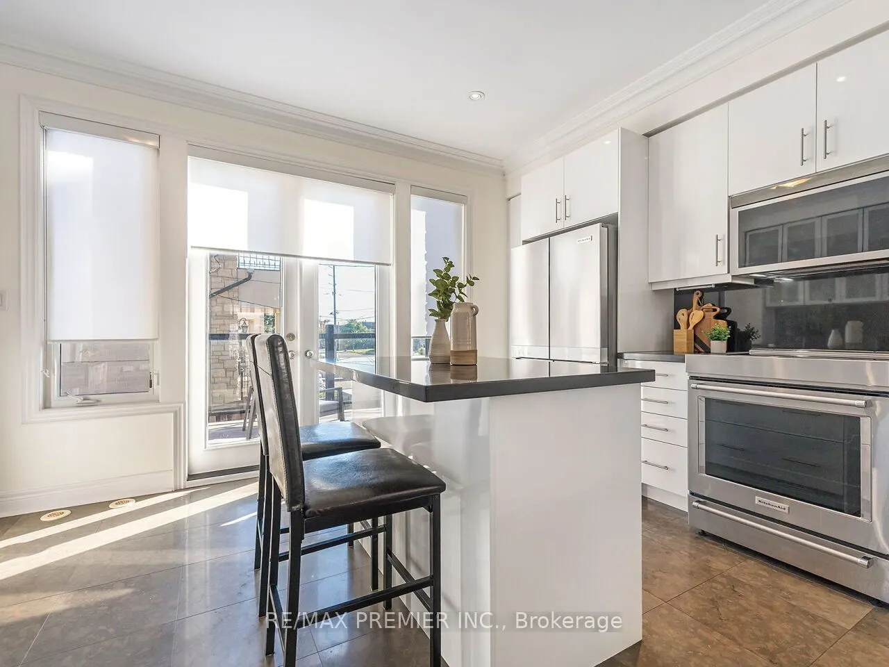 1 Powseland Crescent, #1