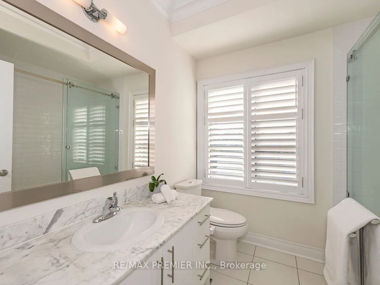 1 Powseland Crescent, #1