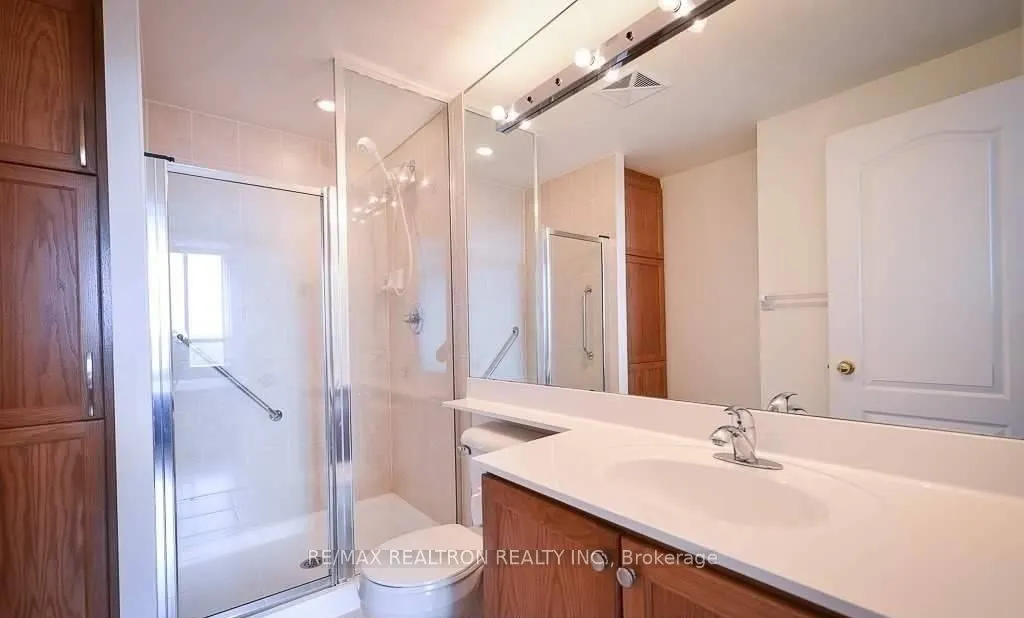 88 Promenade Circle, #609