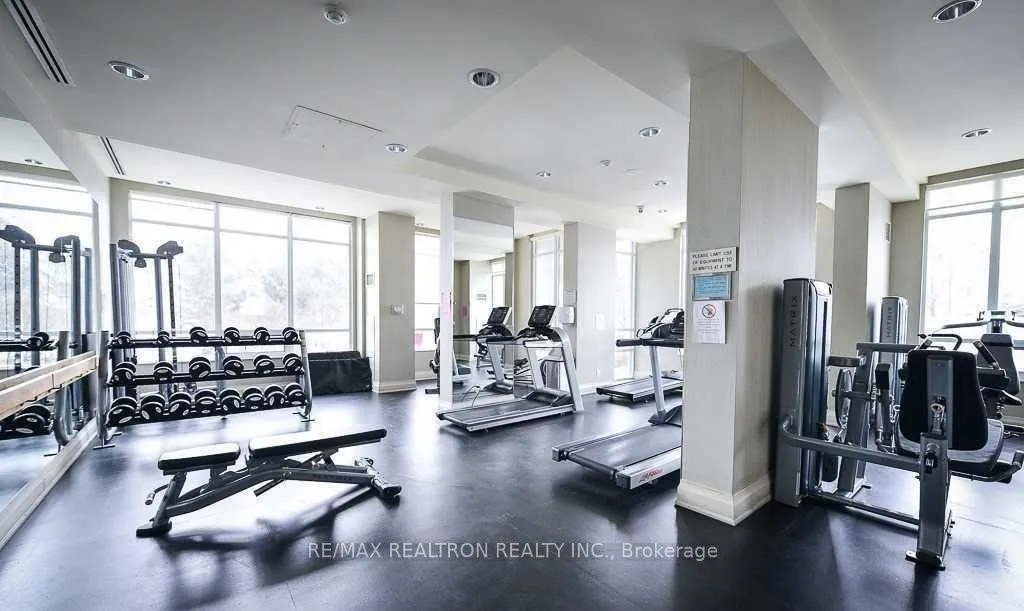 88 Promenade Circle, #609