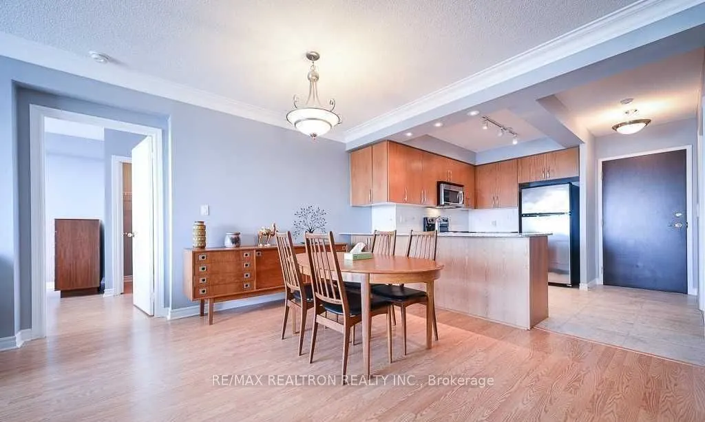 88 Promenade Circle, #609