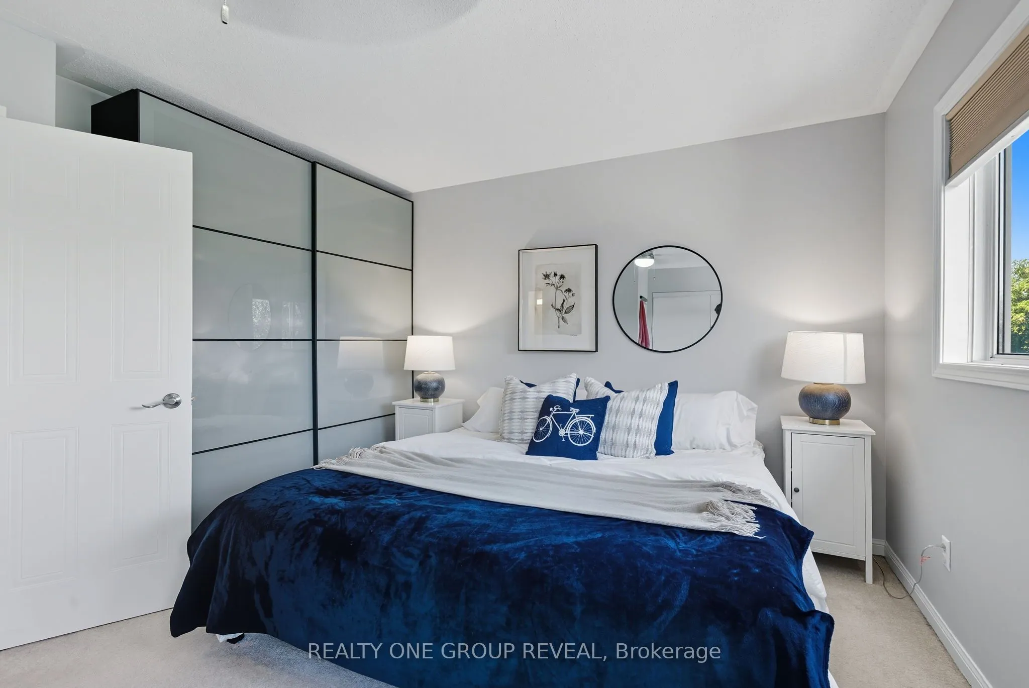 37 Mainprize Crescent