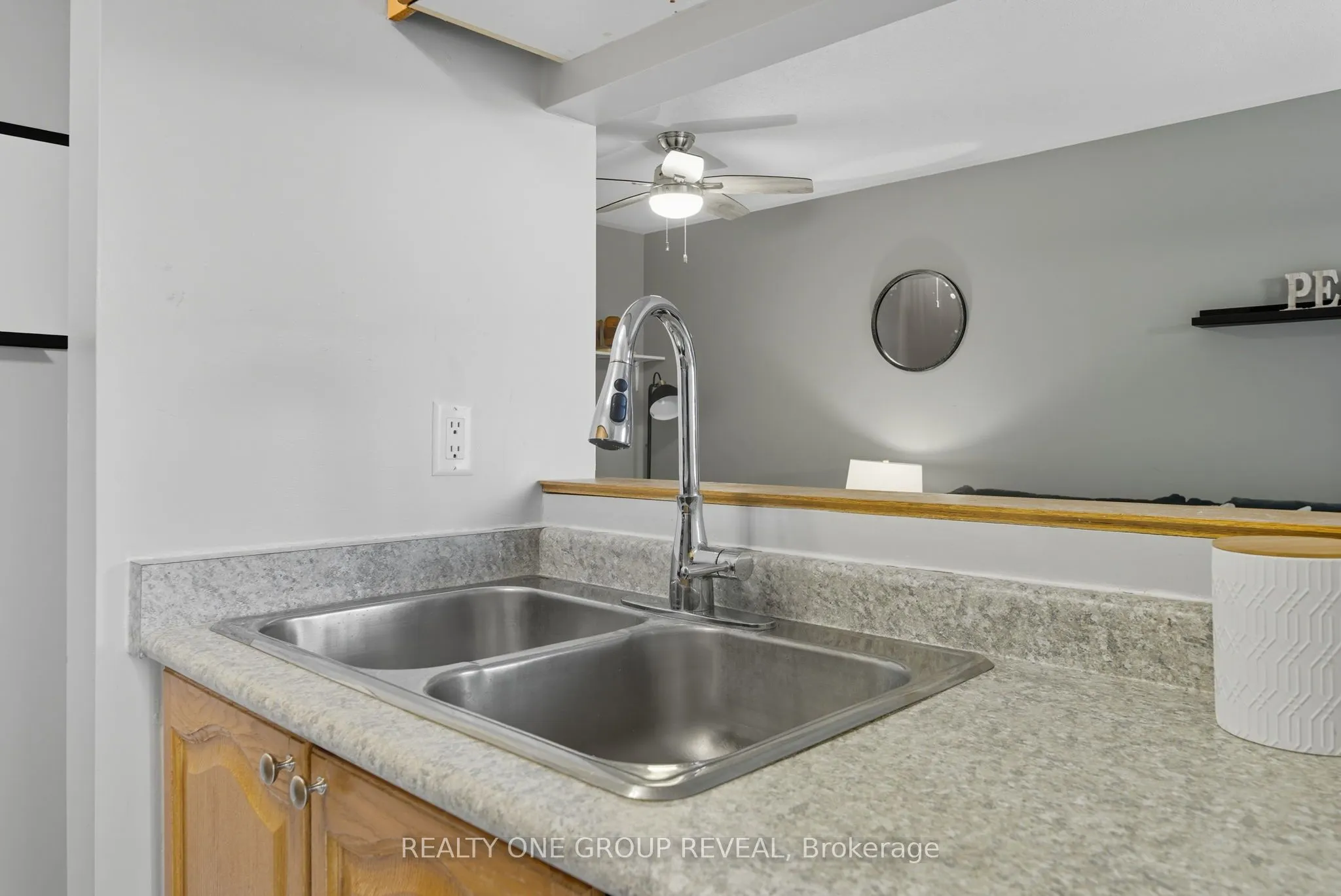 37 Mainprize Crescent