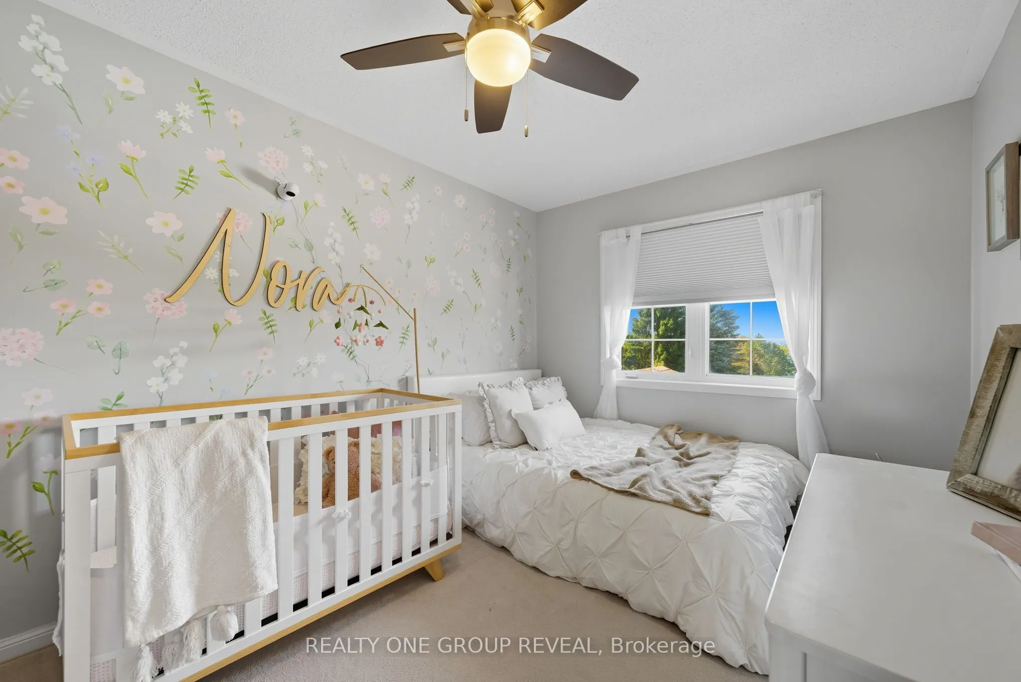 37 Mainprize Crescent