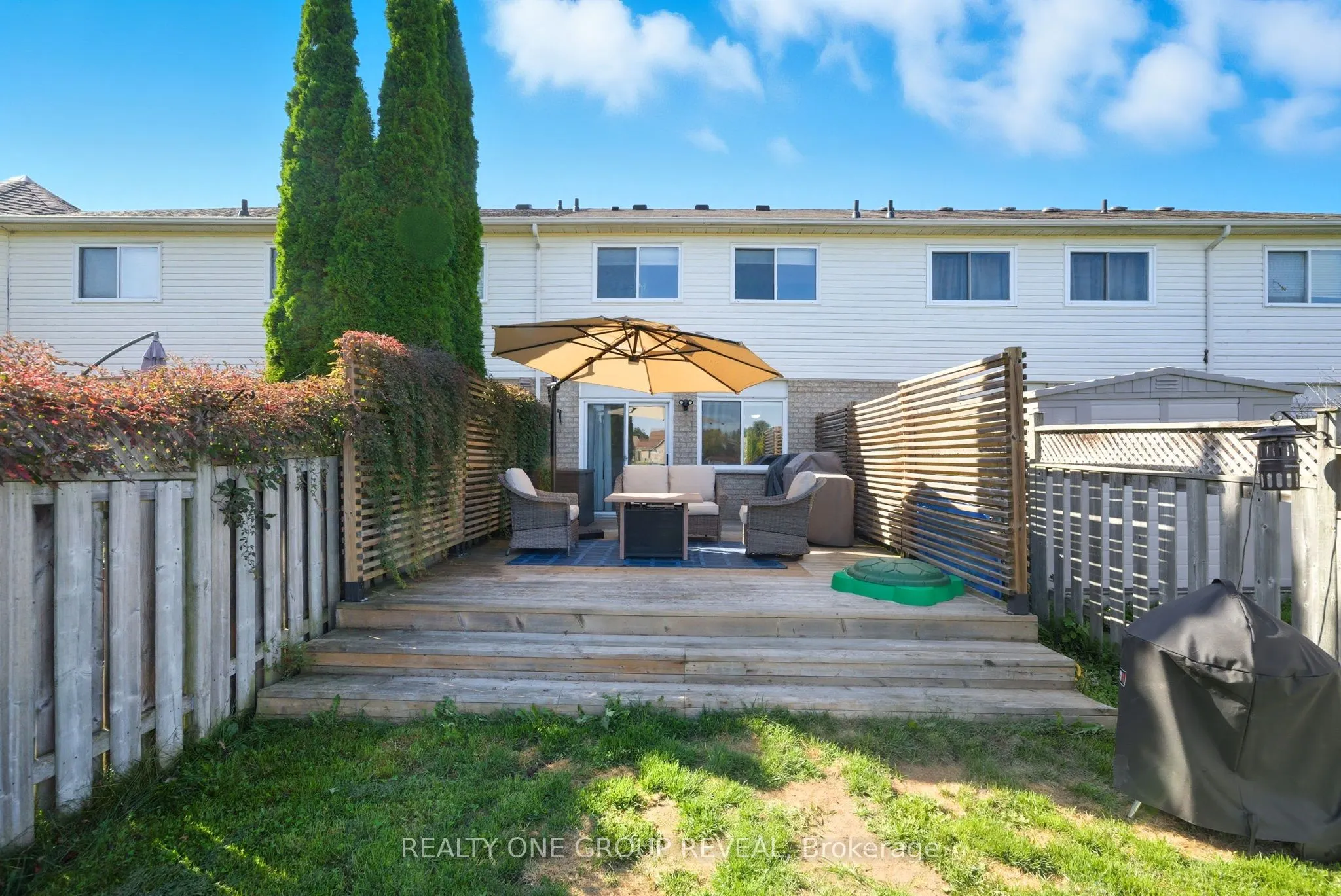 37 Mainprize Crescent