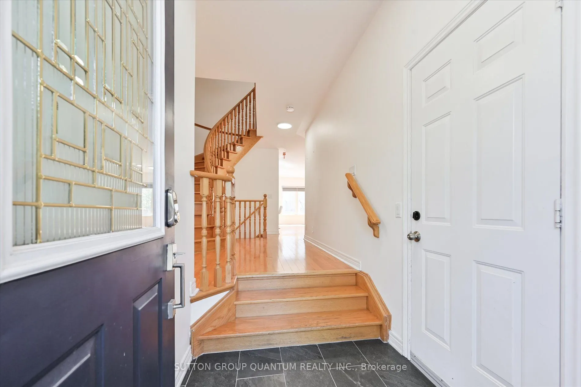 59 Marshview Avenue