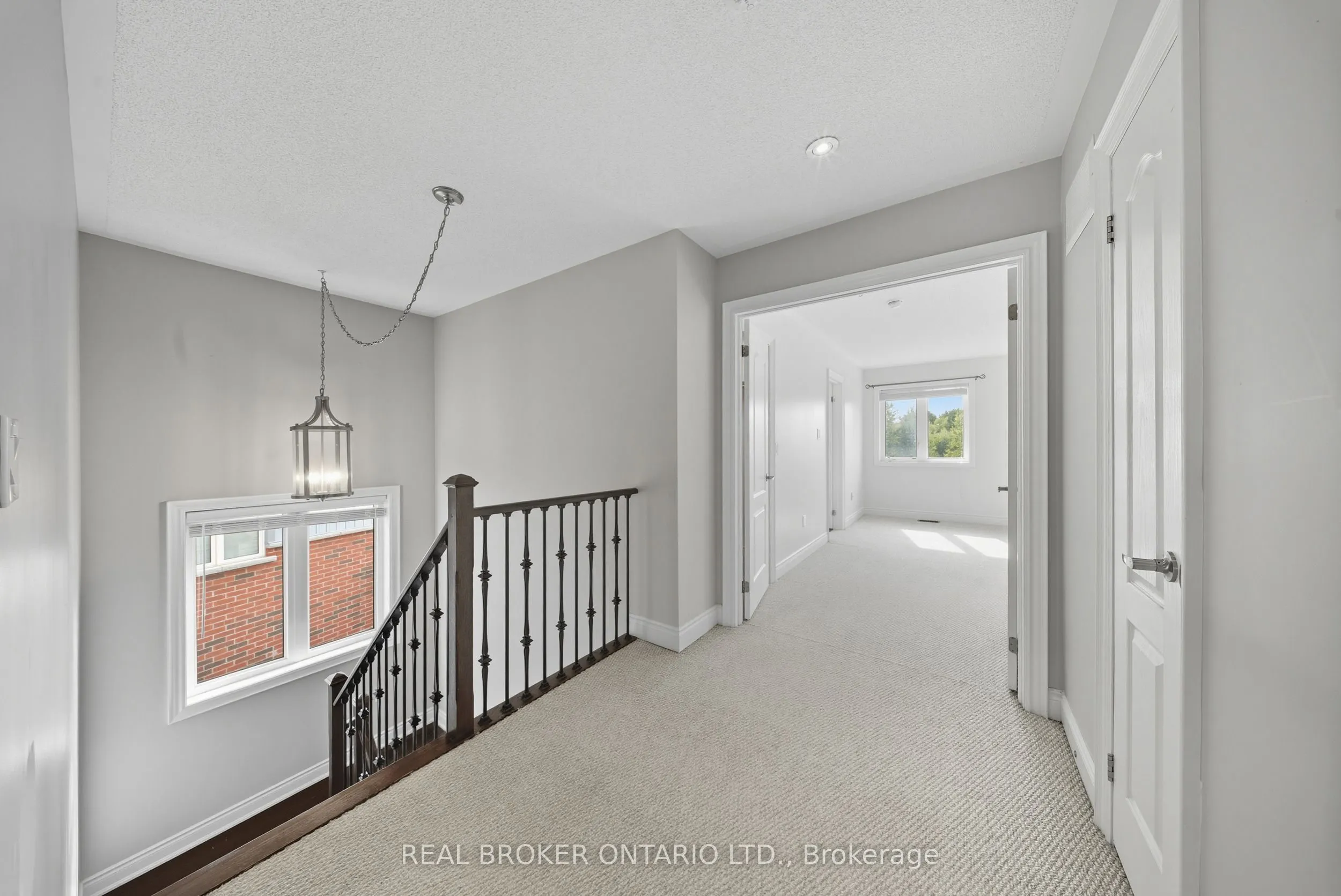 203 Gold Park Gate