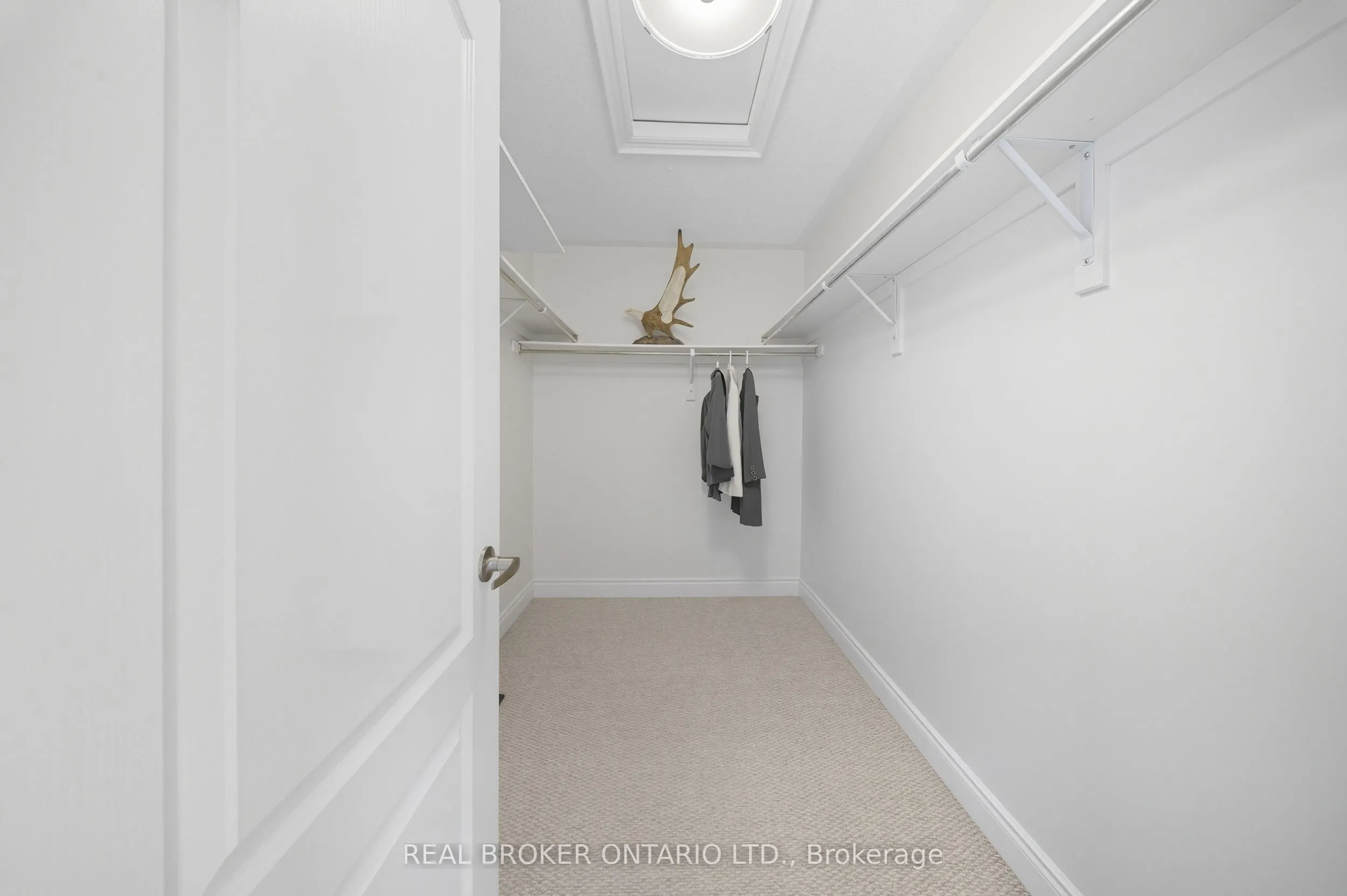 203 Gold Park Gate