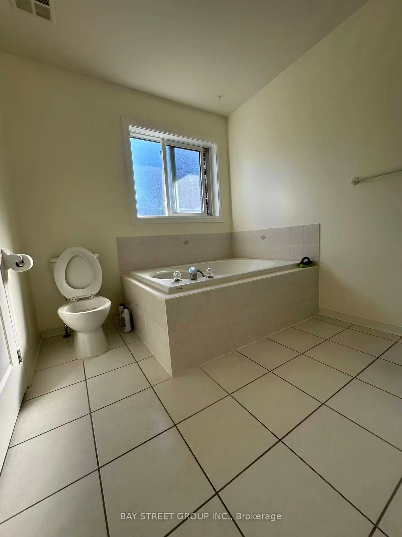 5 Ballymore Drive