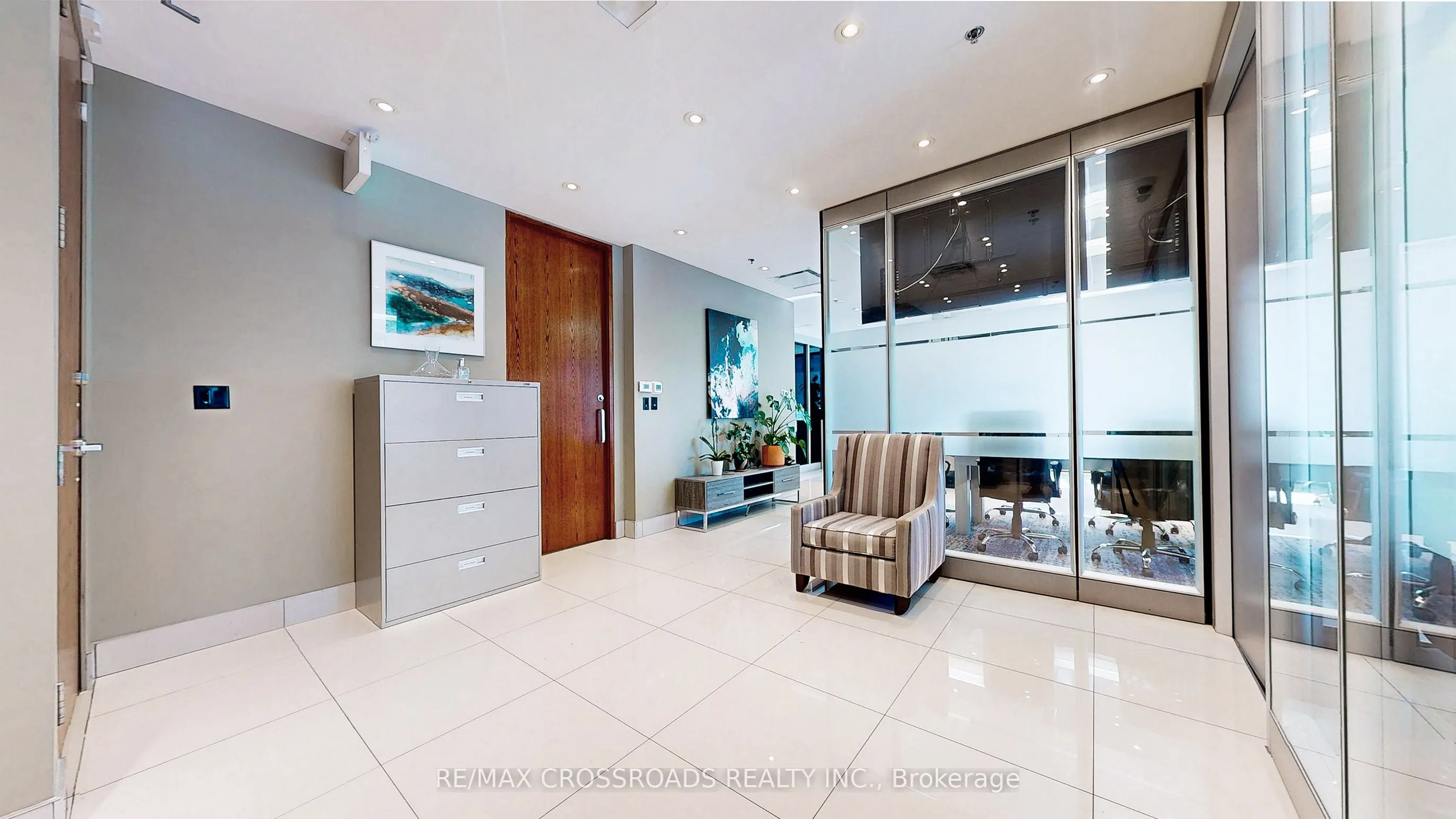 7368 Yonge Street, #PhK