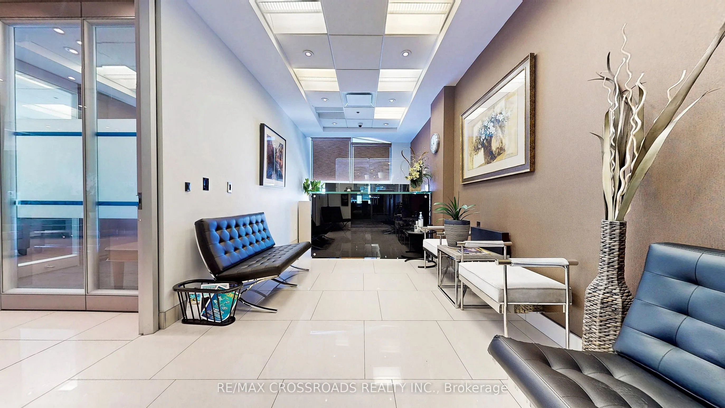7368 Yonge Street, #PhK