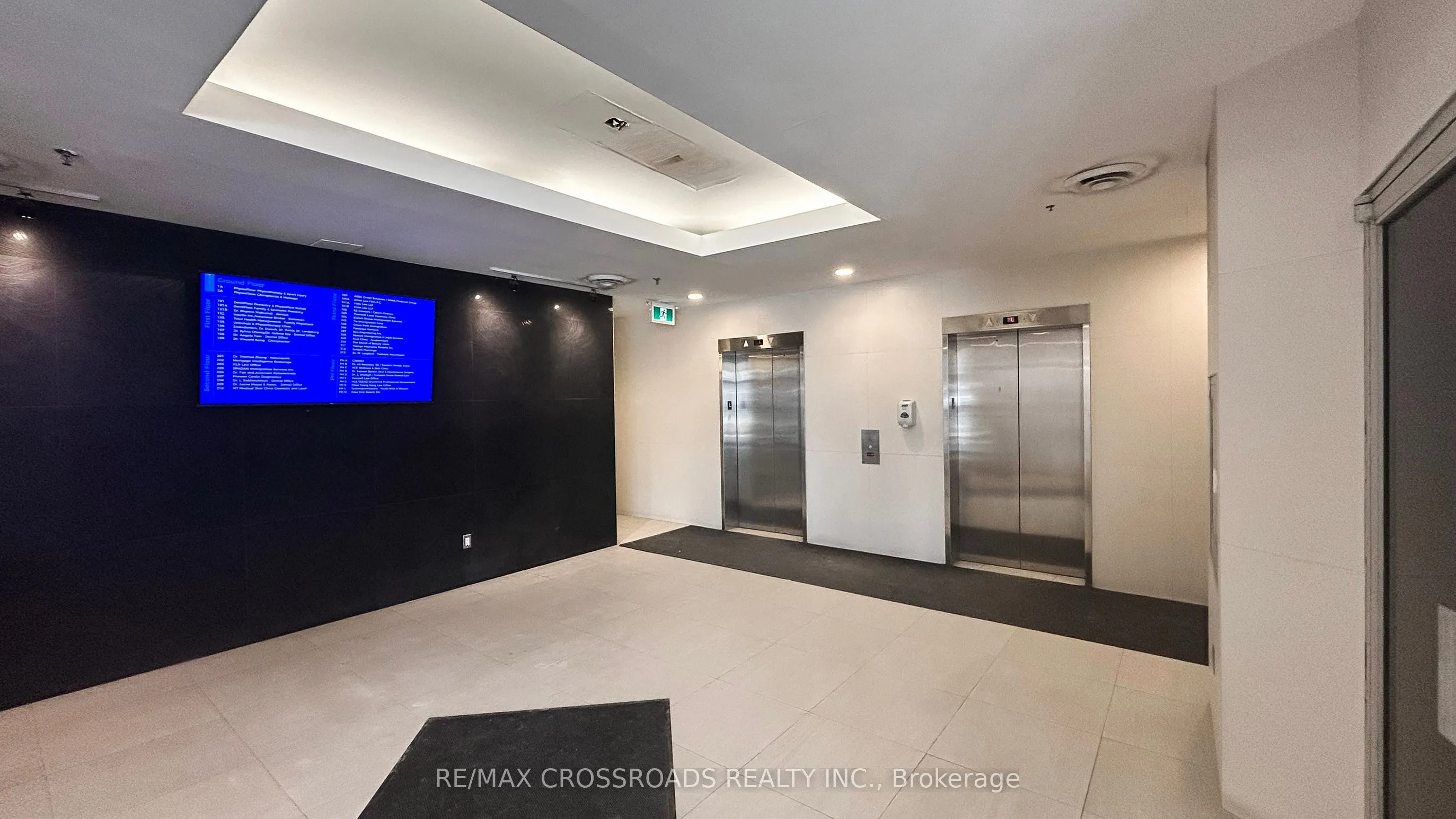 7368 Yonge Street, #PhK