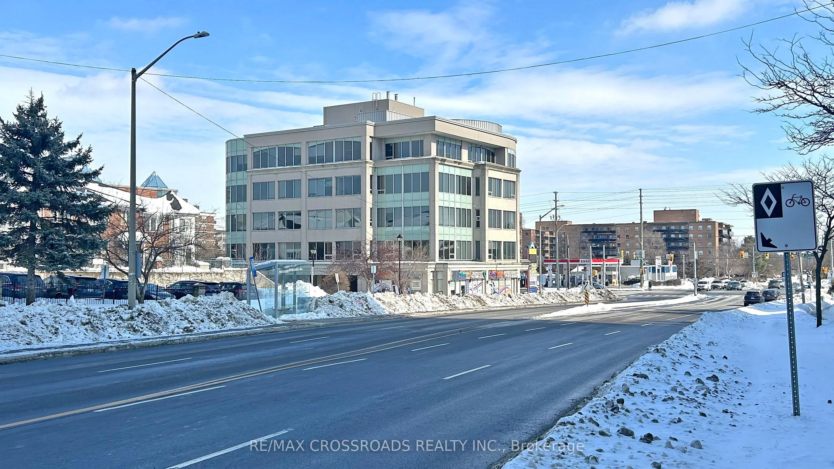 7368 Yonge Street, #PhK