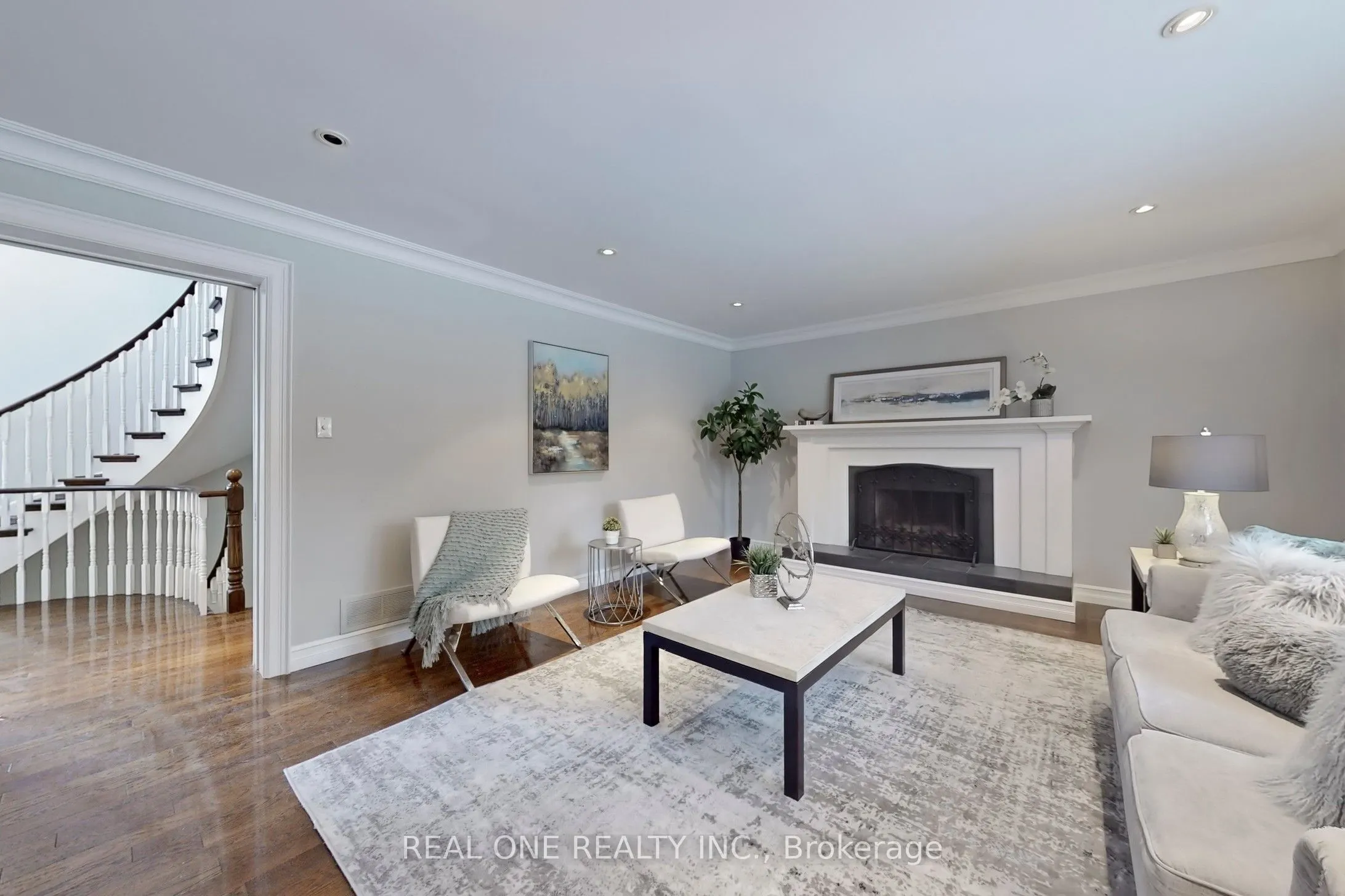27 Aitken Circle