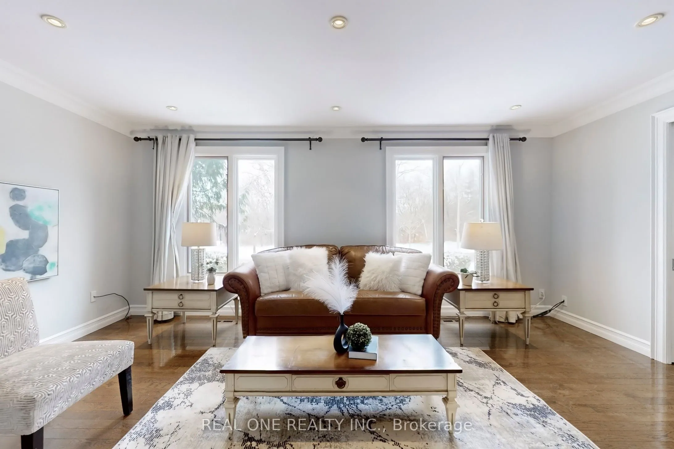 27 Aitken Circle