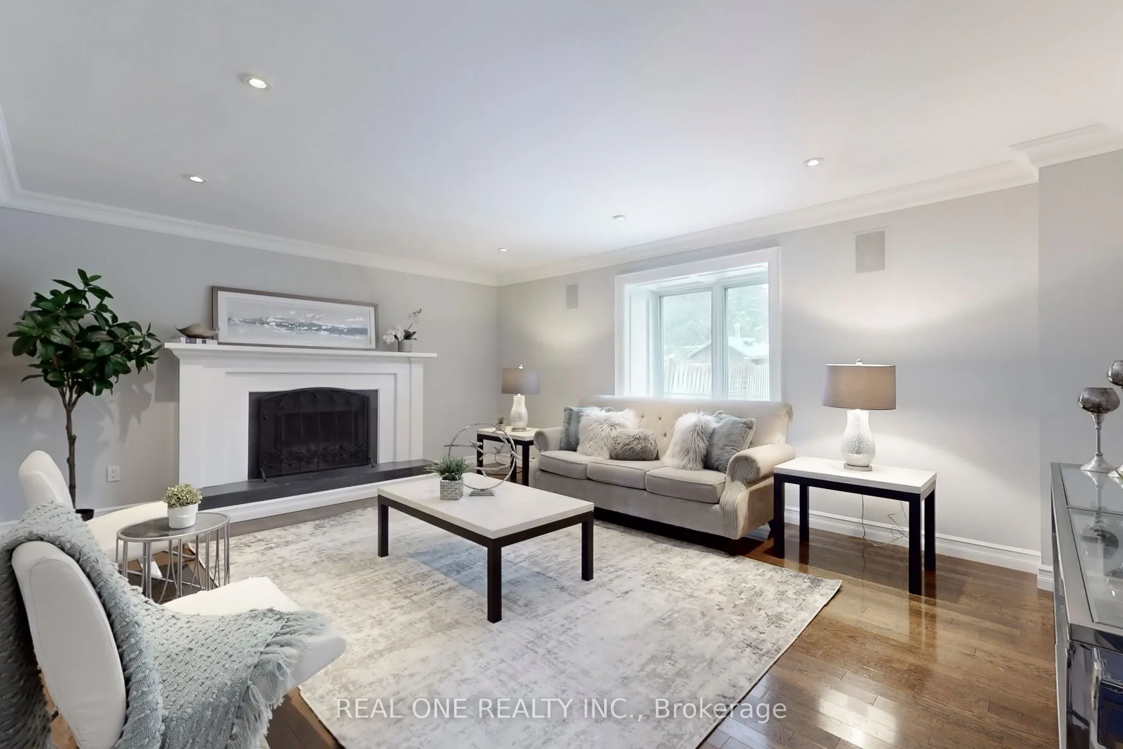 27 Aitken Circle