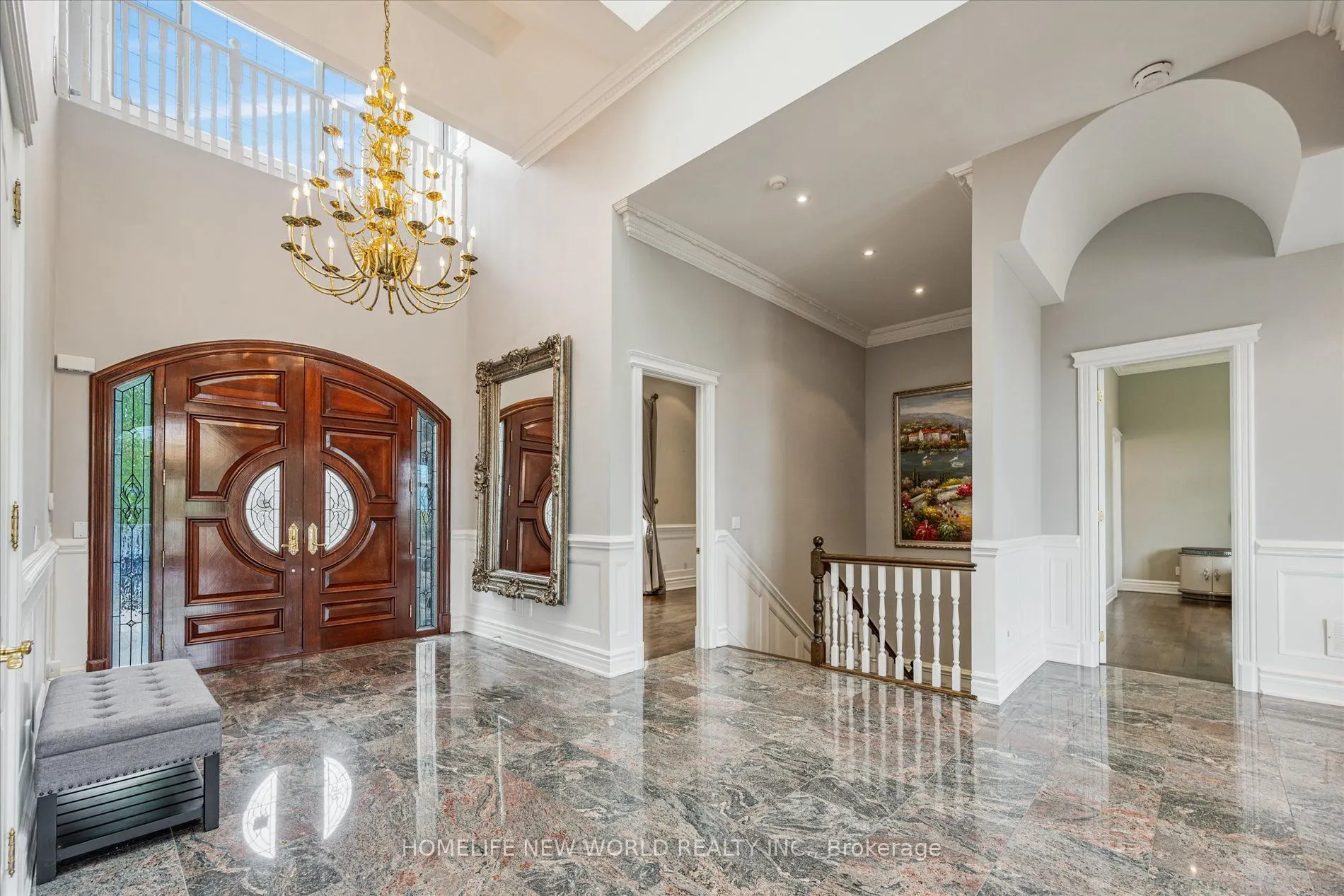 760 Woodland Acres Crescent