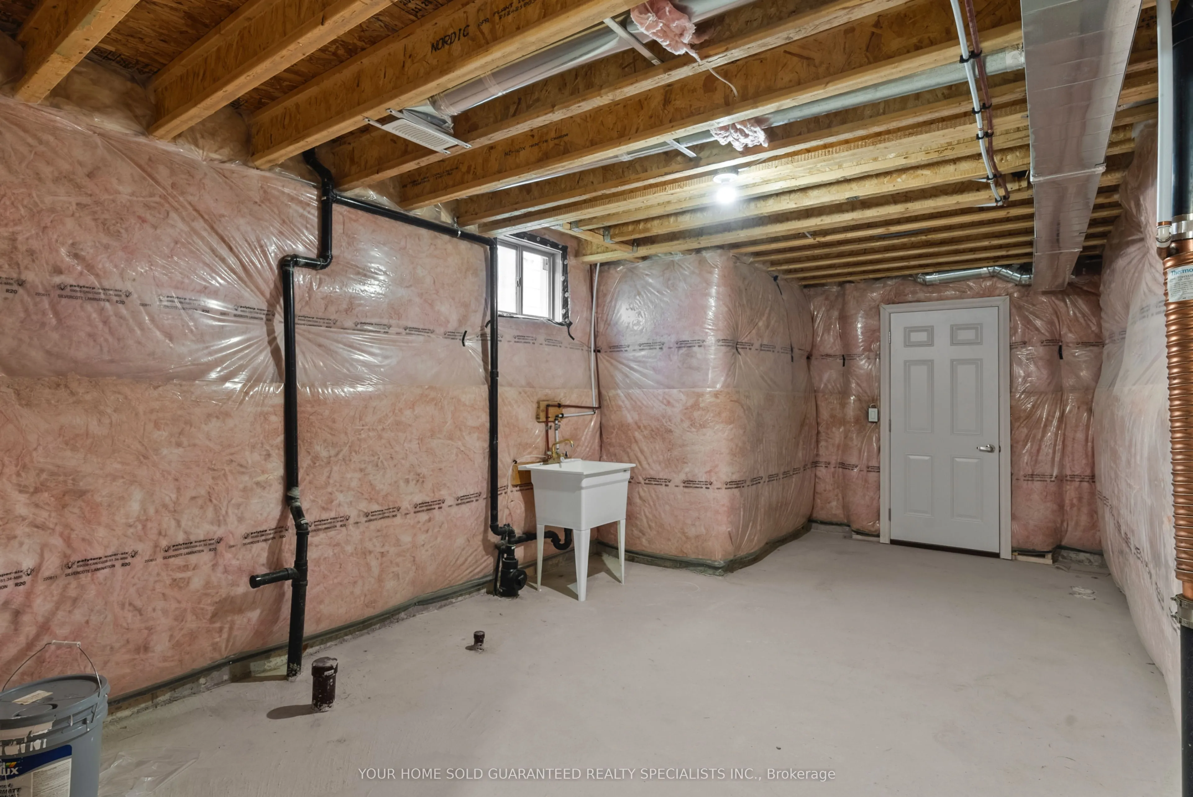 89 Kentledge Avenue