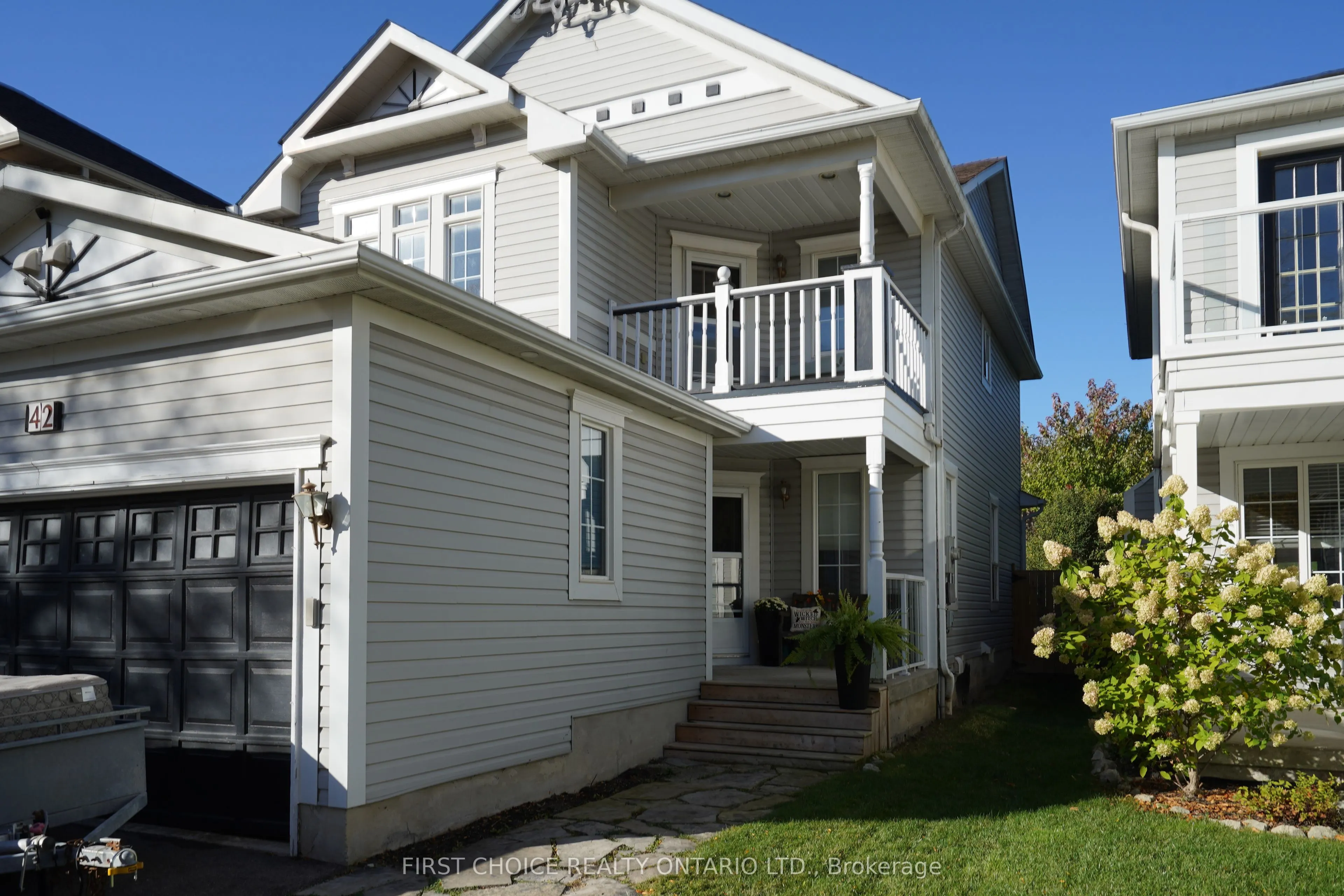 42 Gunning Crescent