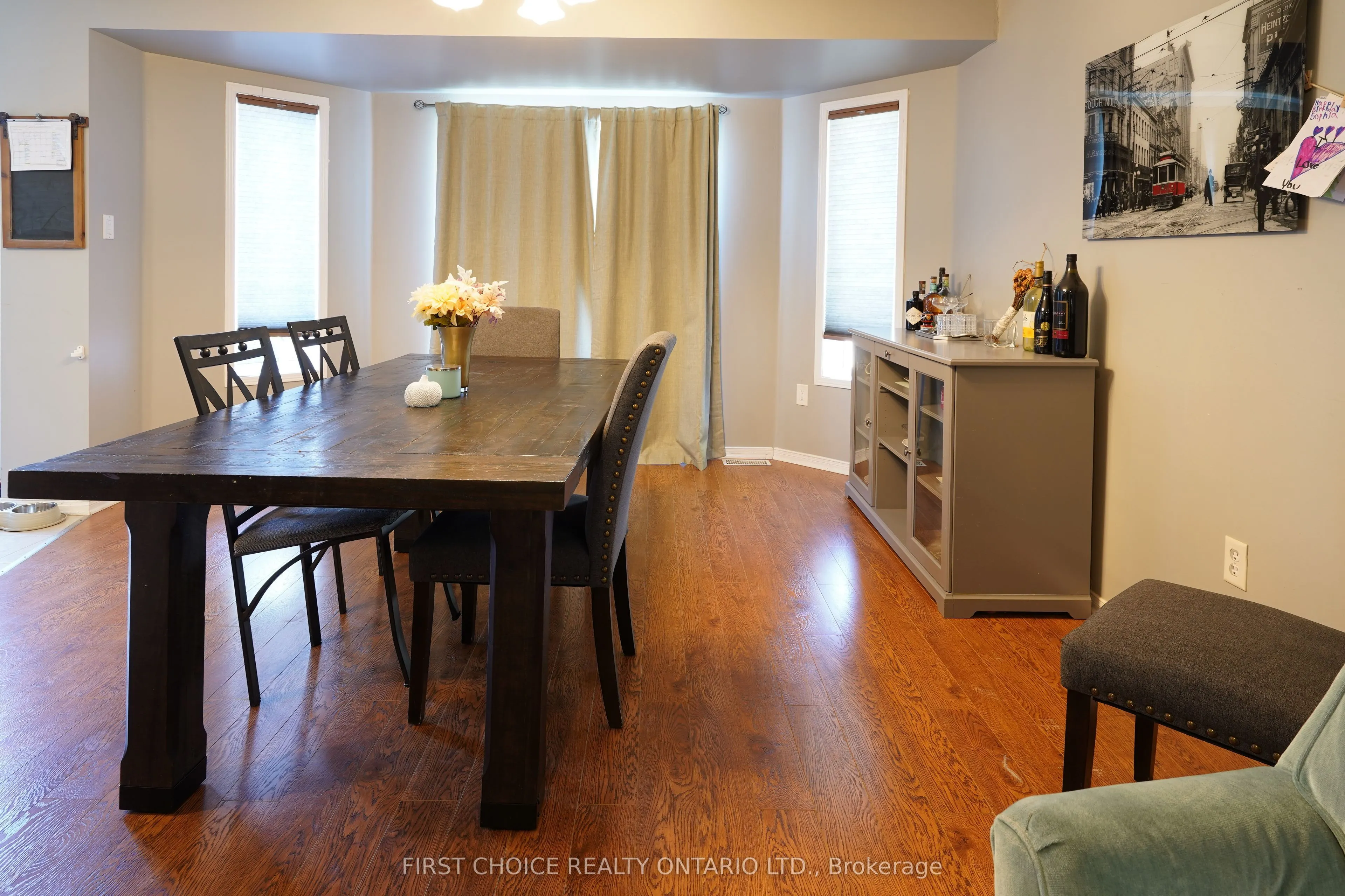 42 Gunning Crescent