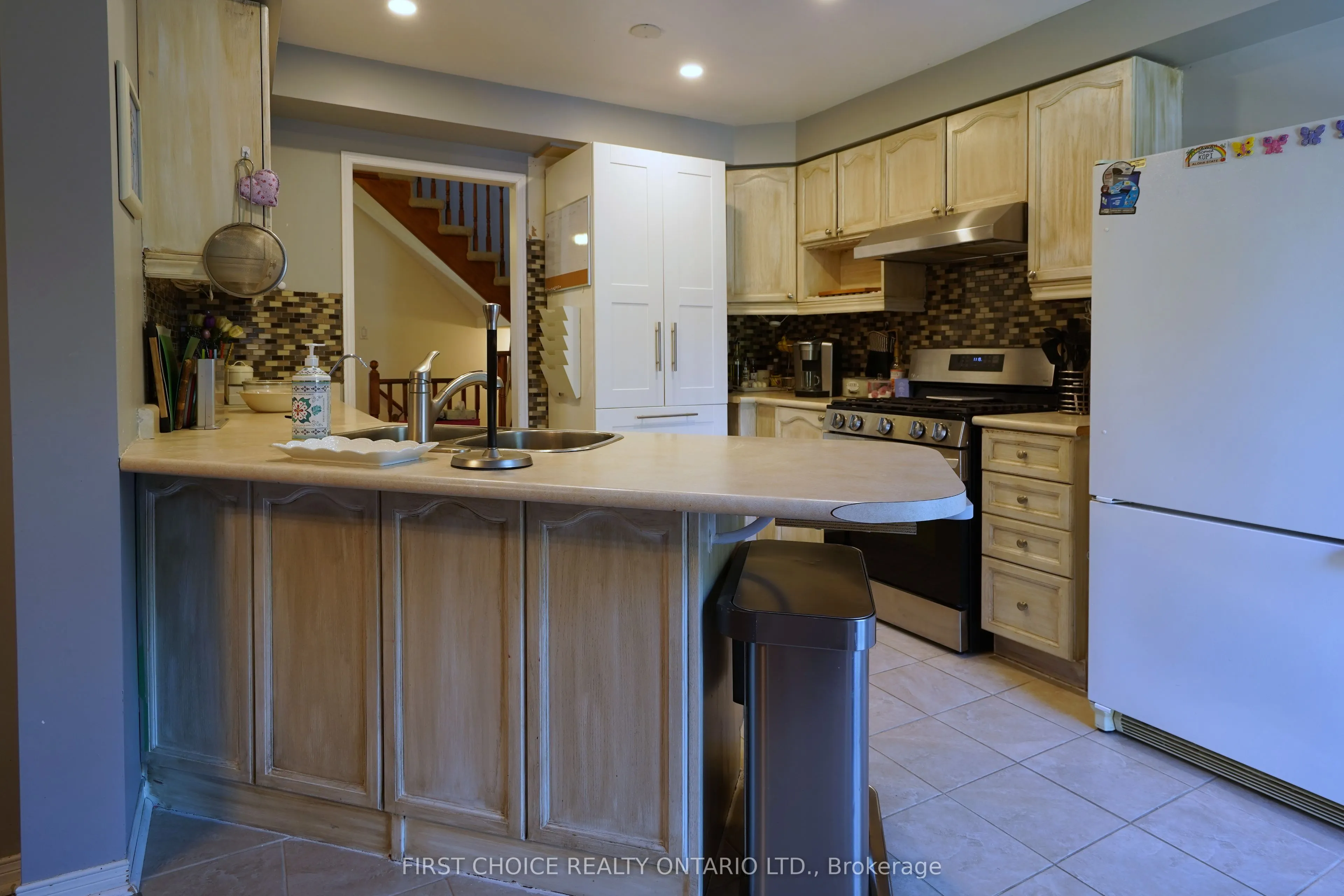 42 Gunning Crescent
