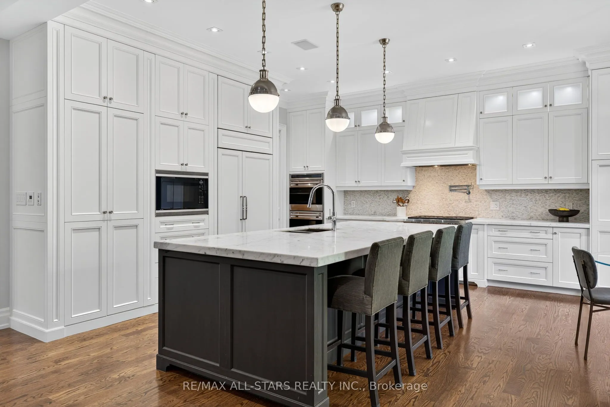 126 Hillview Road